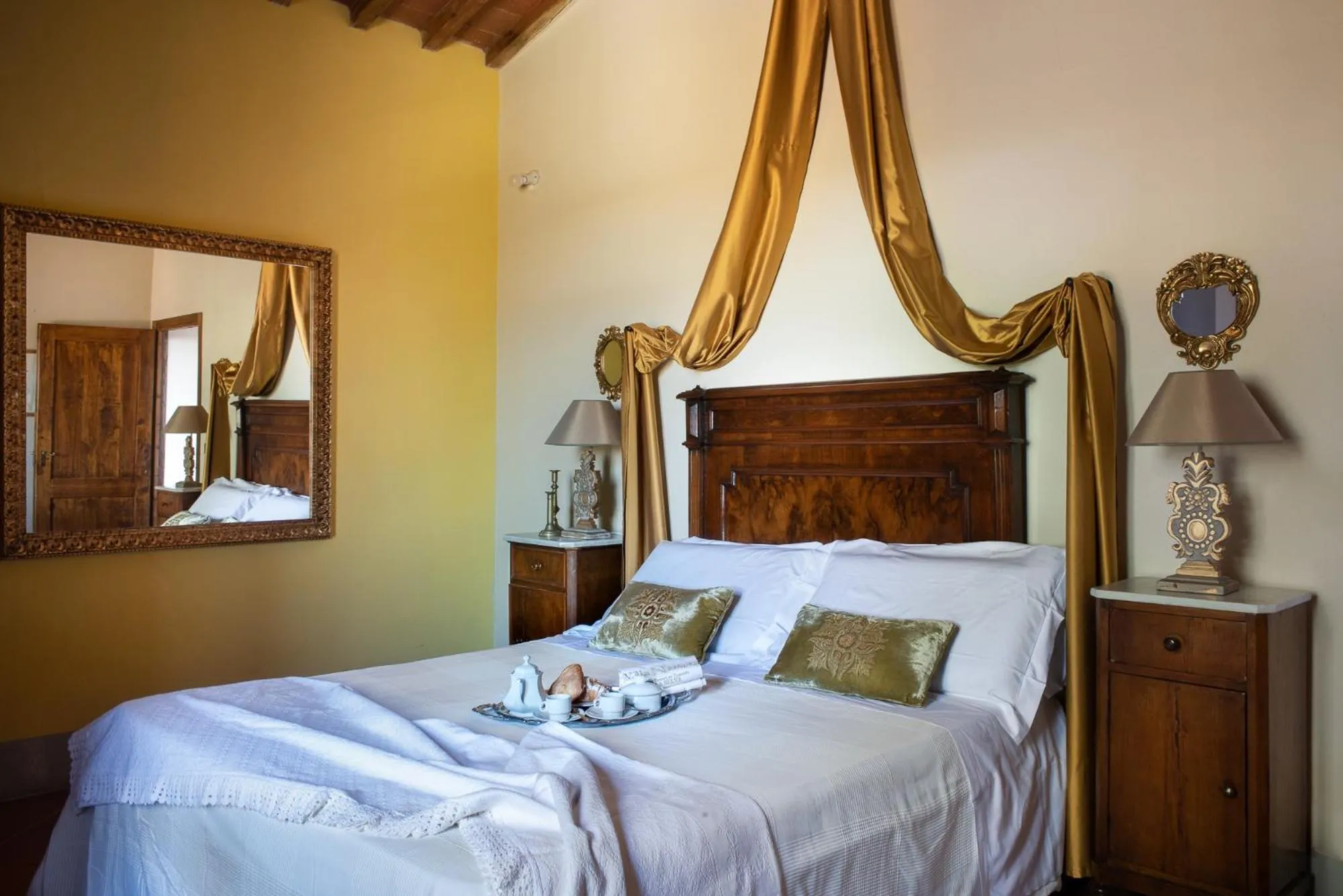 Bed in Villa Nemora
