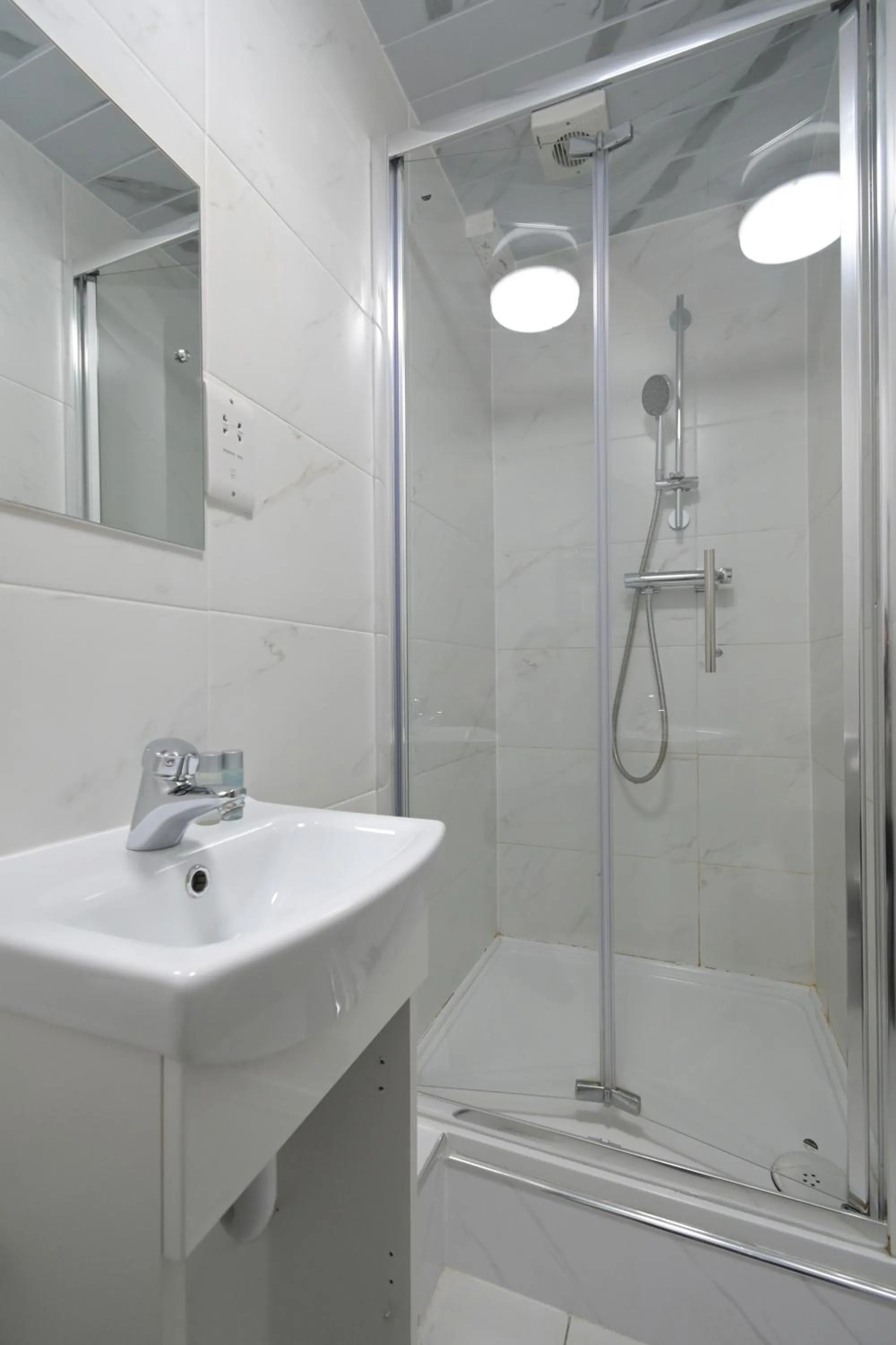 Shower in Charlotte Street Rooms by News Hotel