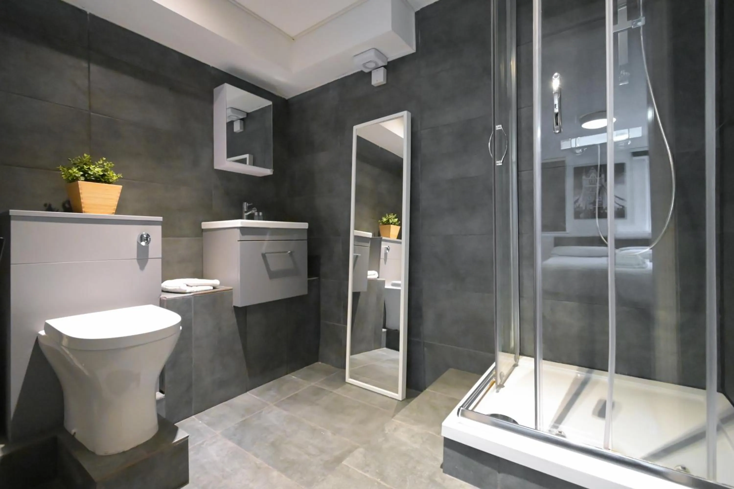 Shower in Charlotte Street Rooms by News Hotel