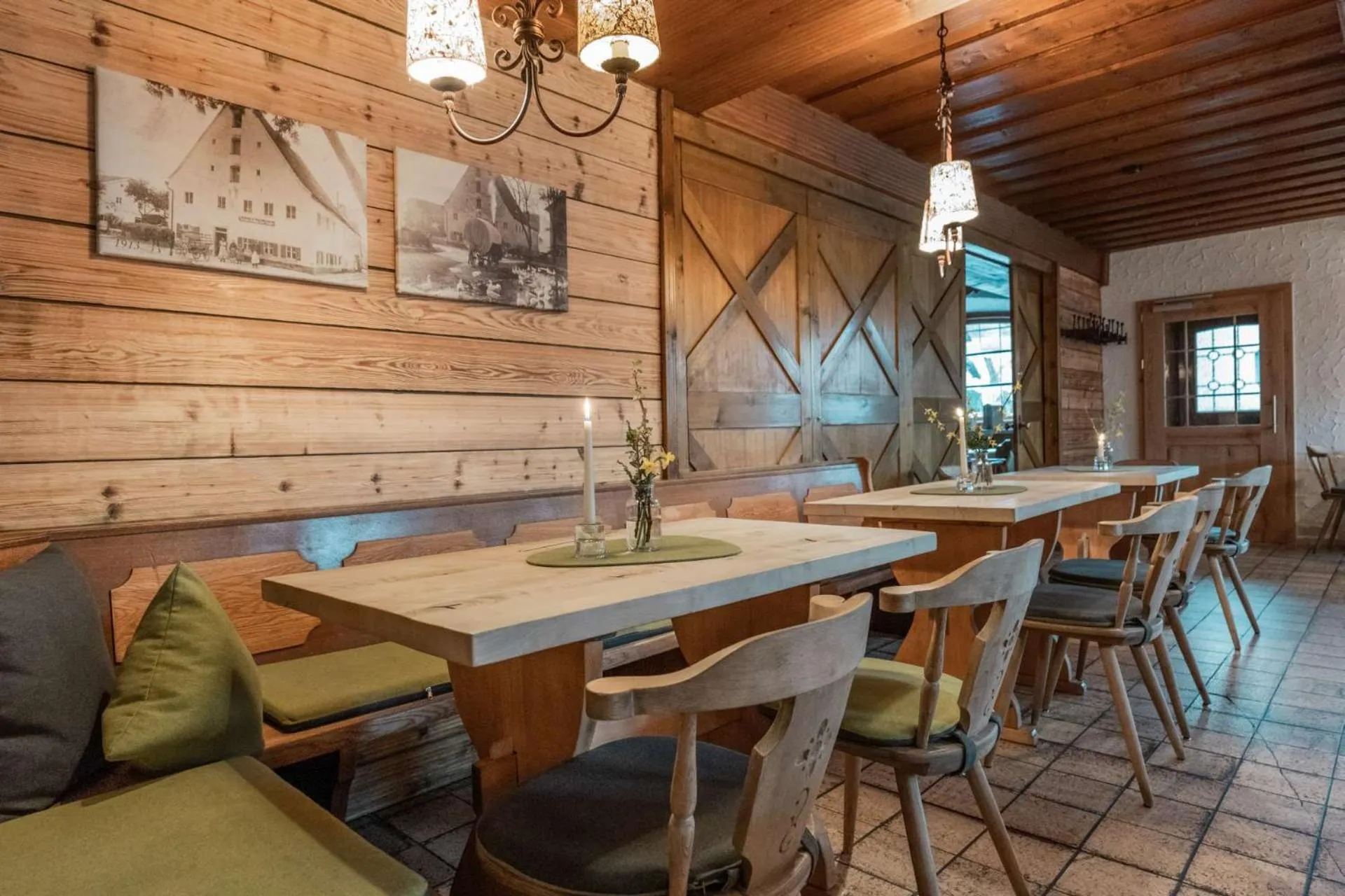 Restaurant/places to eat in Gasthof Krone