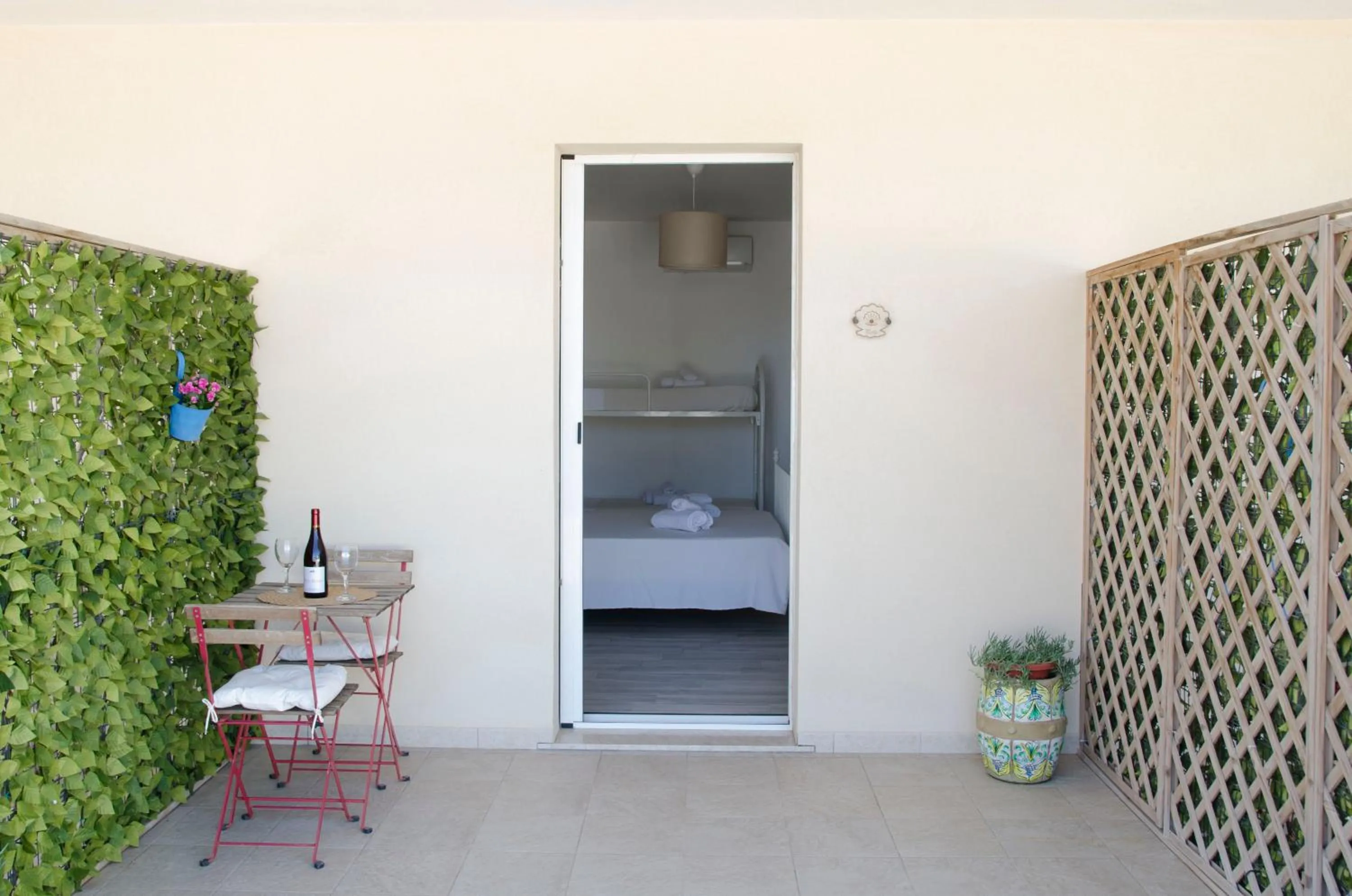 Patio in Residence La Perla Marzamemi