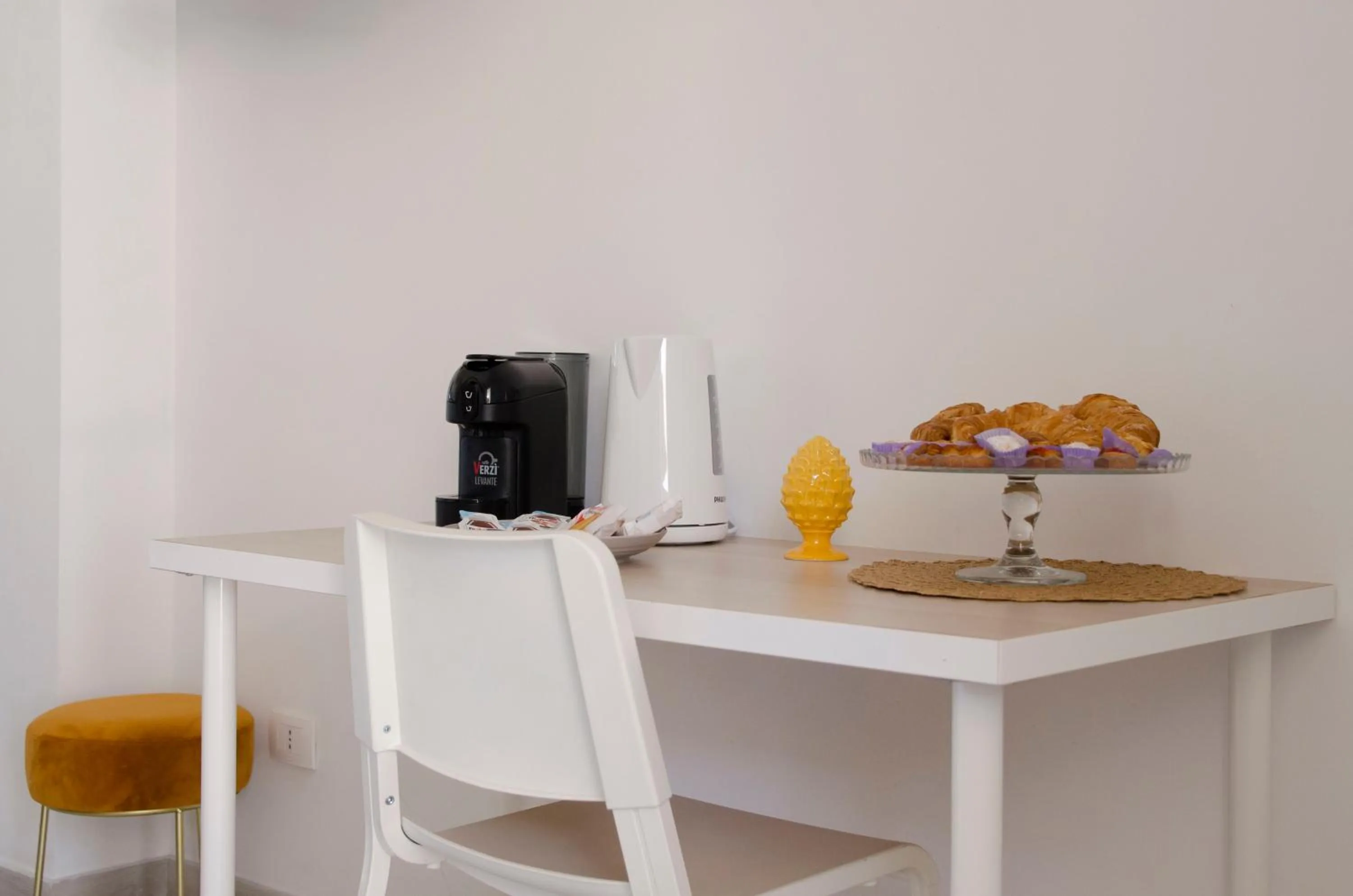 Coffee/tea facilities in Residence La Perla Marzamemi