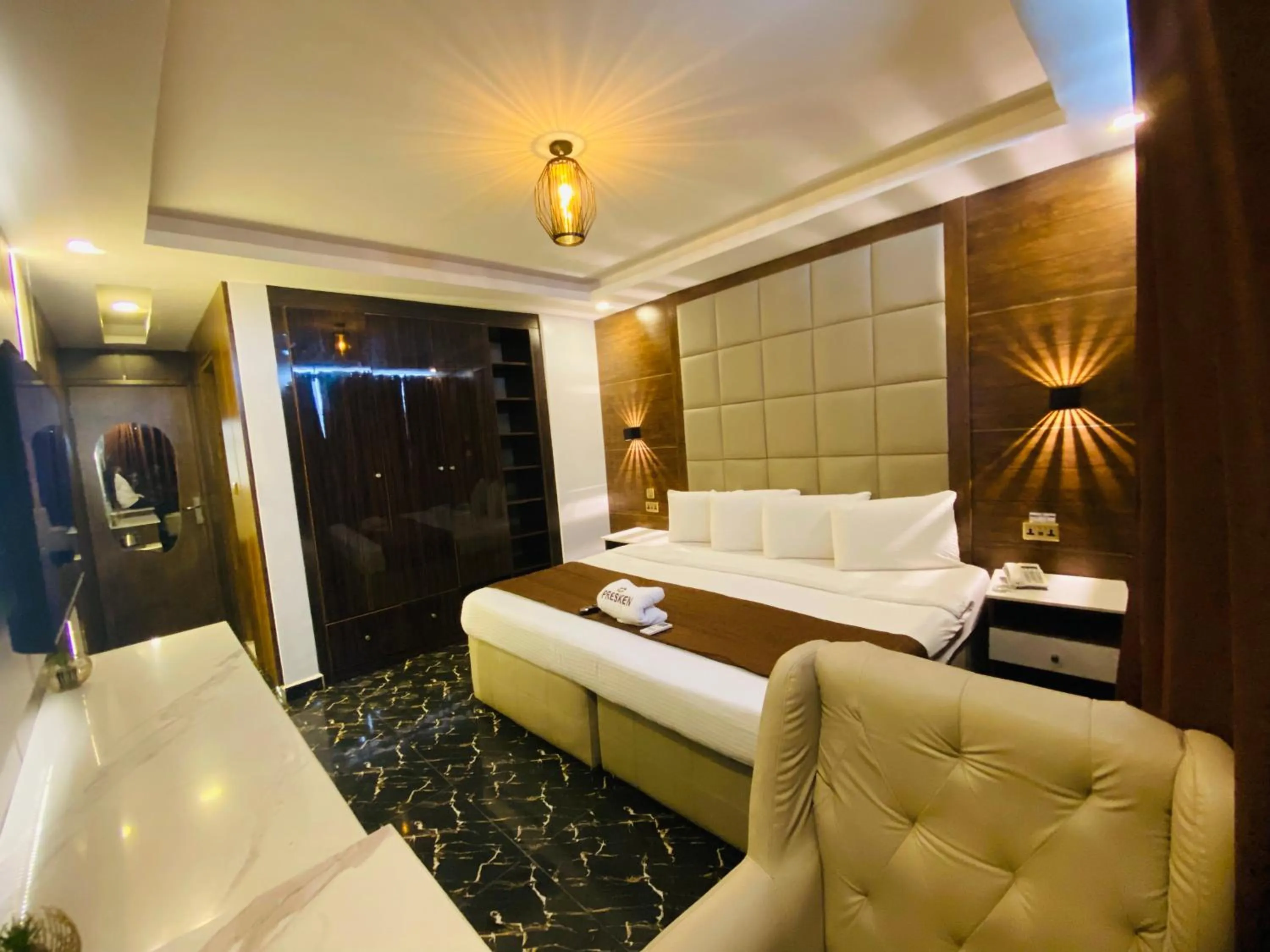 Presken Hotel Victoria Island, Bishop Oluwole