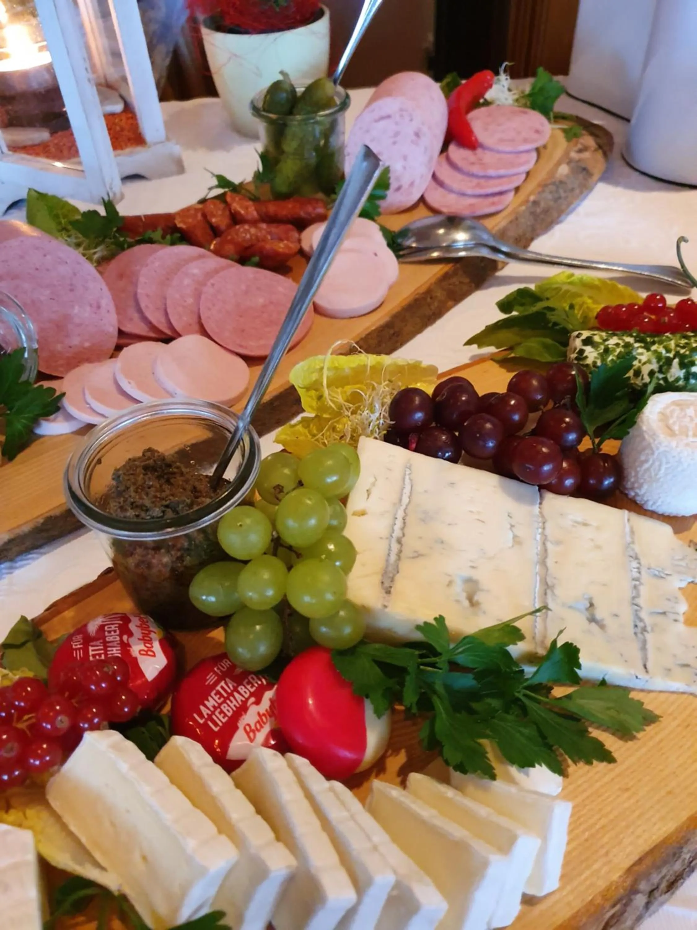 Buffet breakfast in ReVital & Wohlfühlhotel Steimker Hof