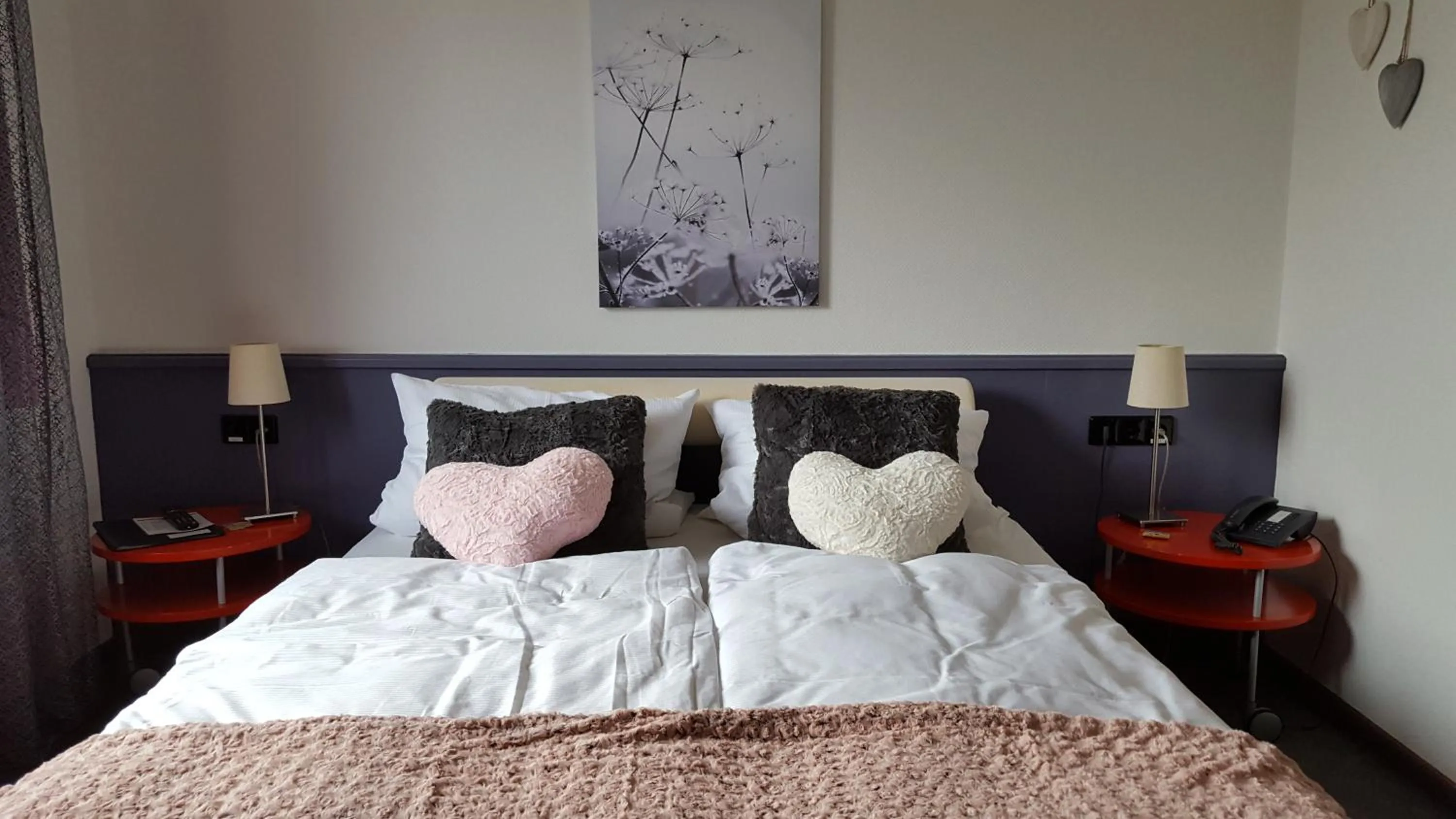 Photo of the whole room, Bed in ReVital & Wohlfühlhotel Steimker Hof