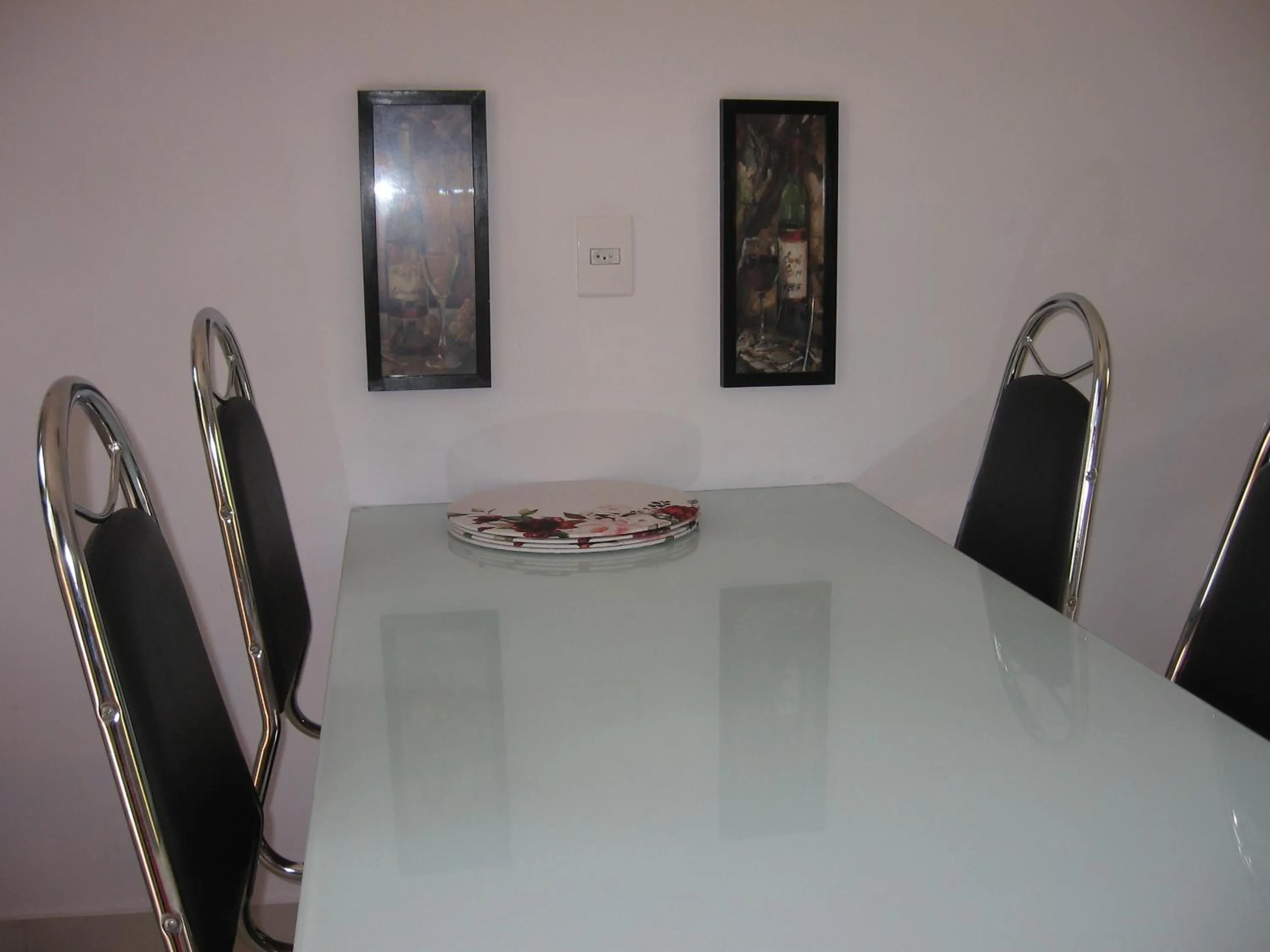 Breakfast, Bed in Ilha flat Hotel Suíte Swaenen II