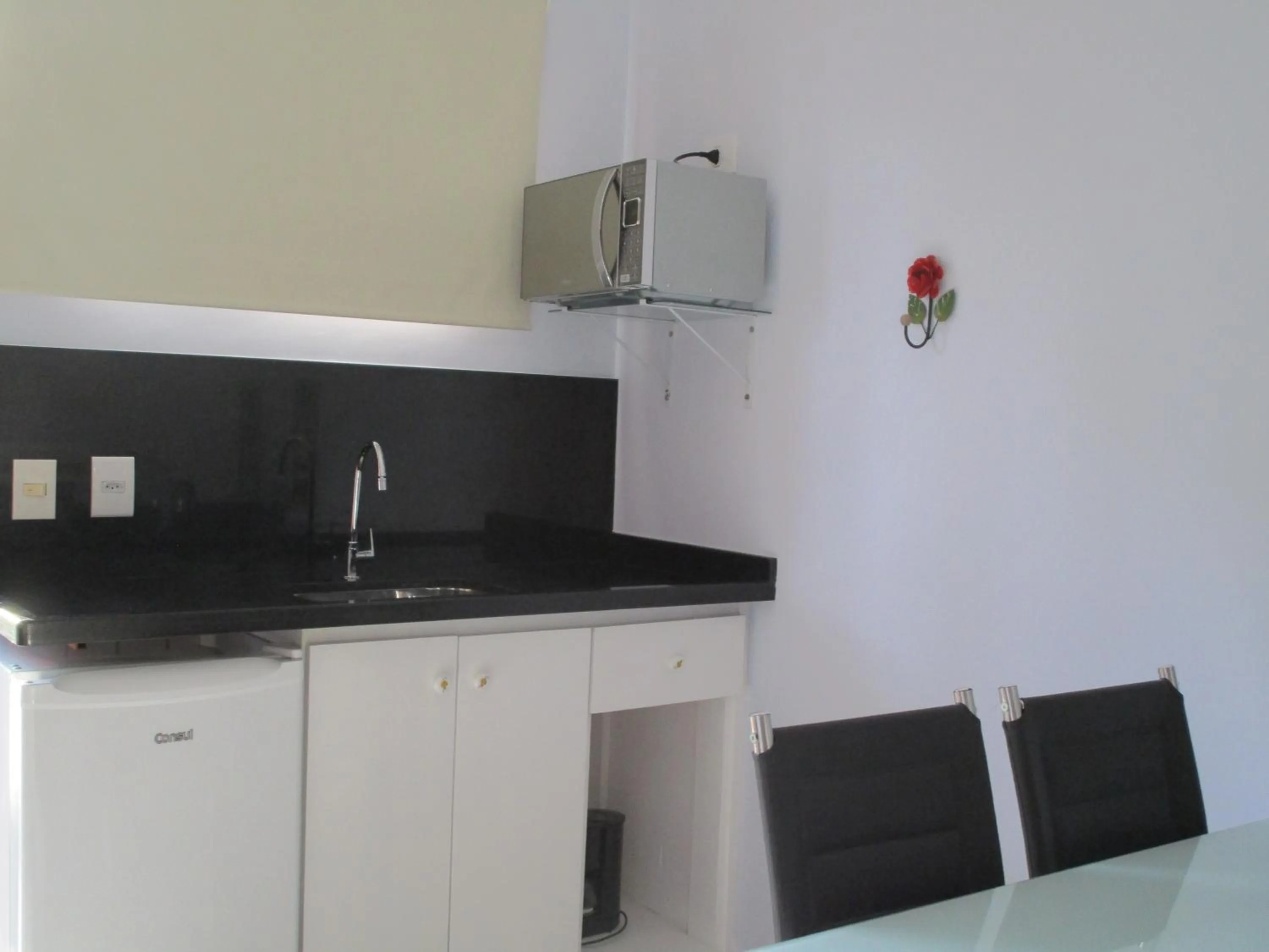 Dining area in Ilha flat Hotel Suíte Swaenen II