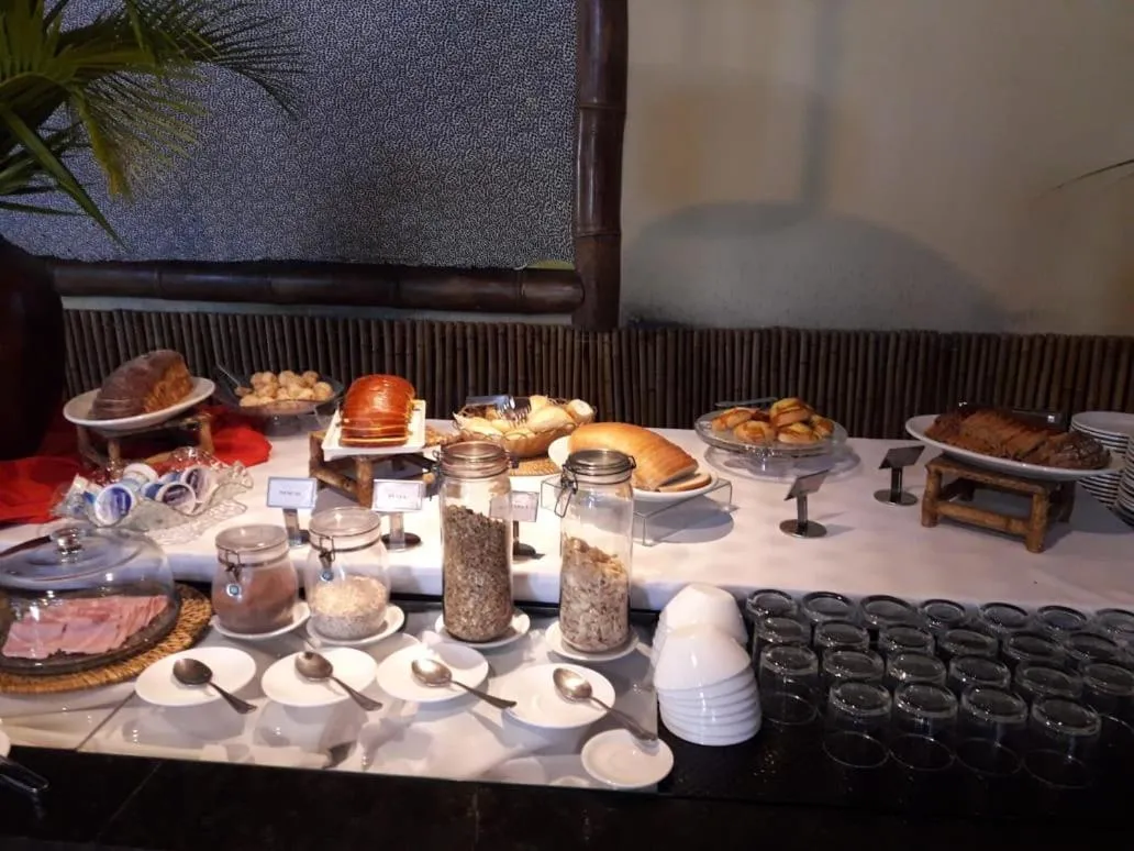 Breakfast in Ilha flat Hotel Suíte Swaenen II