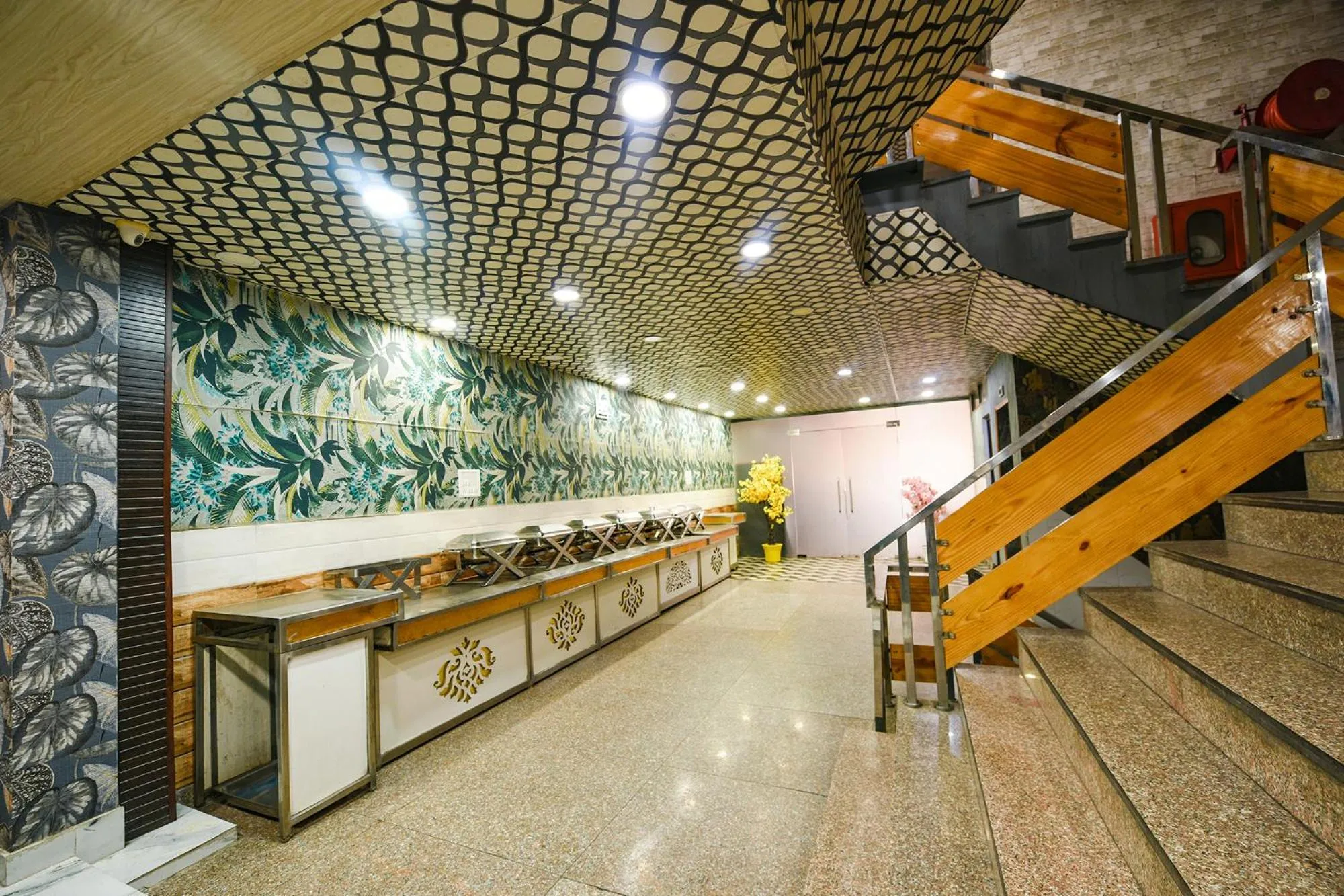 Lobby or reception in FabHotel The Crystal Palace Rohini