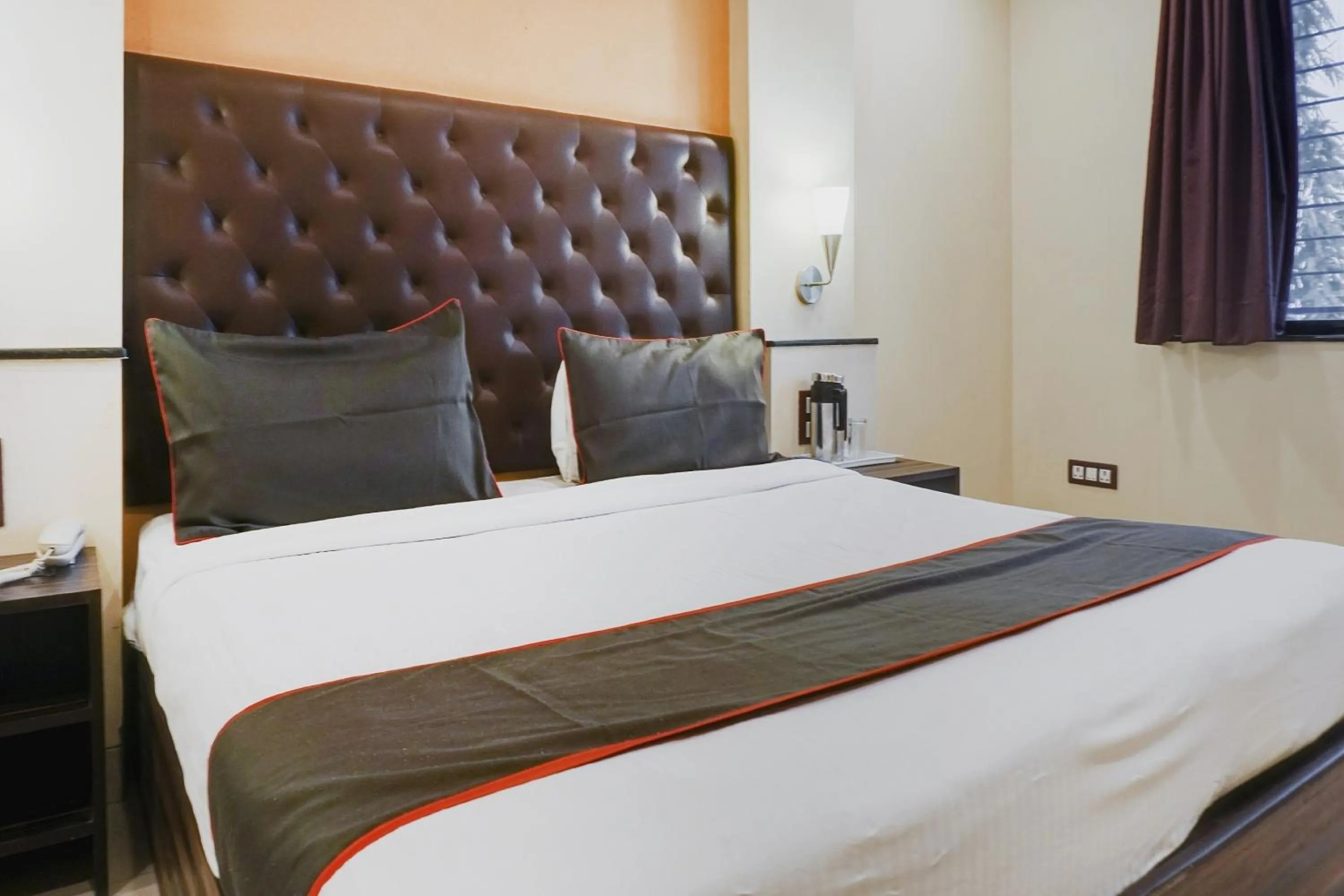 Lobby or reception, Bed in Hotel O Span Executive