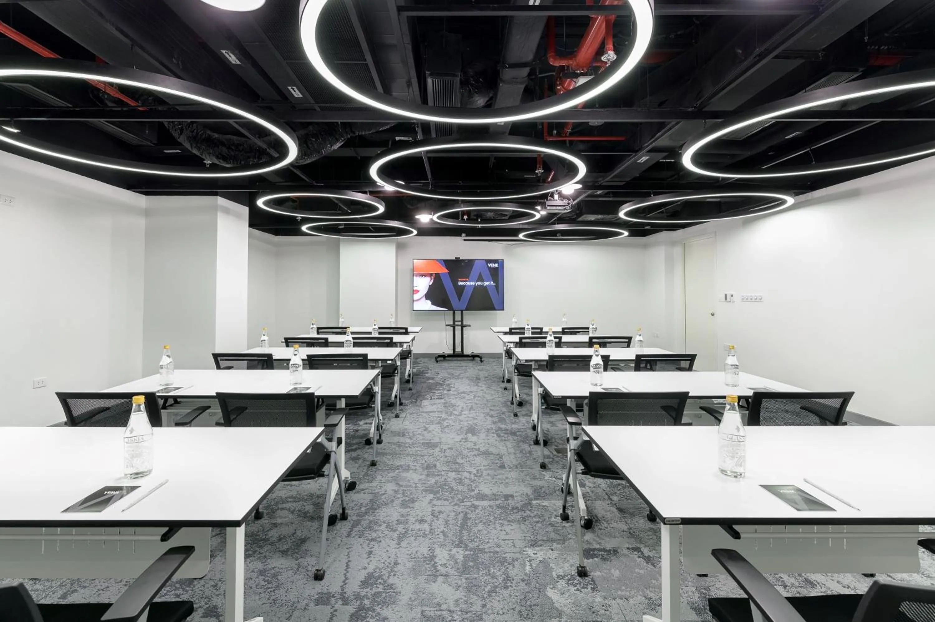 Meeting/conference room in Wink Saigon Centre, Unscripted by Hyatt