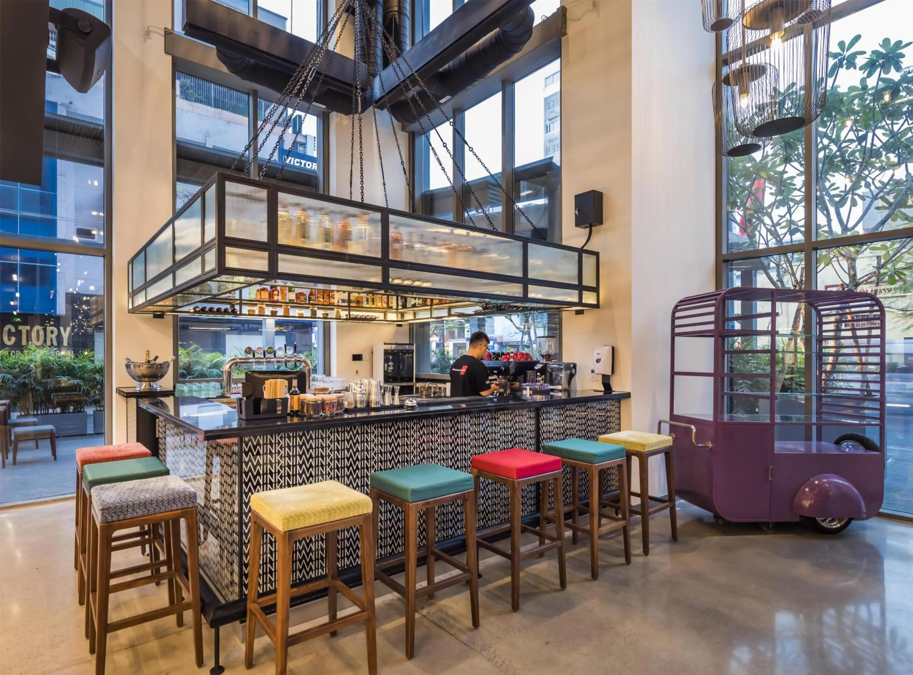 Lounge or bar in Wink Saigon Centre, Unscripted by Hyatt - 24 Hours stay