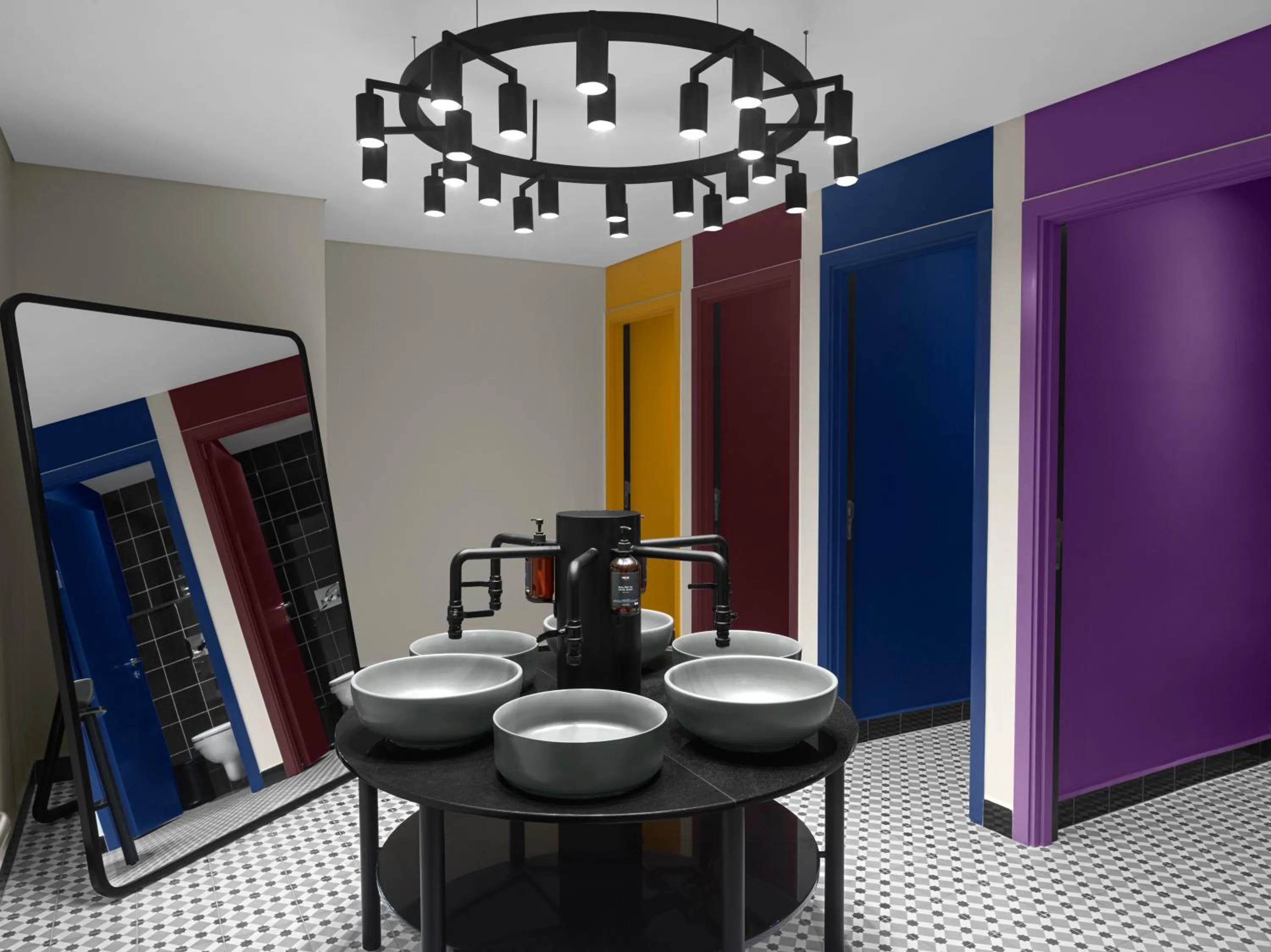 Toilet in Wink Saigon Centre, Unscripted by Hyatt