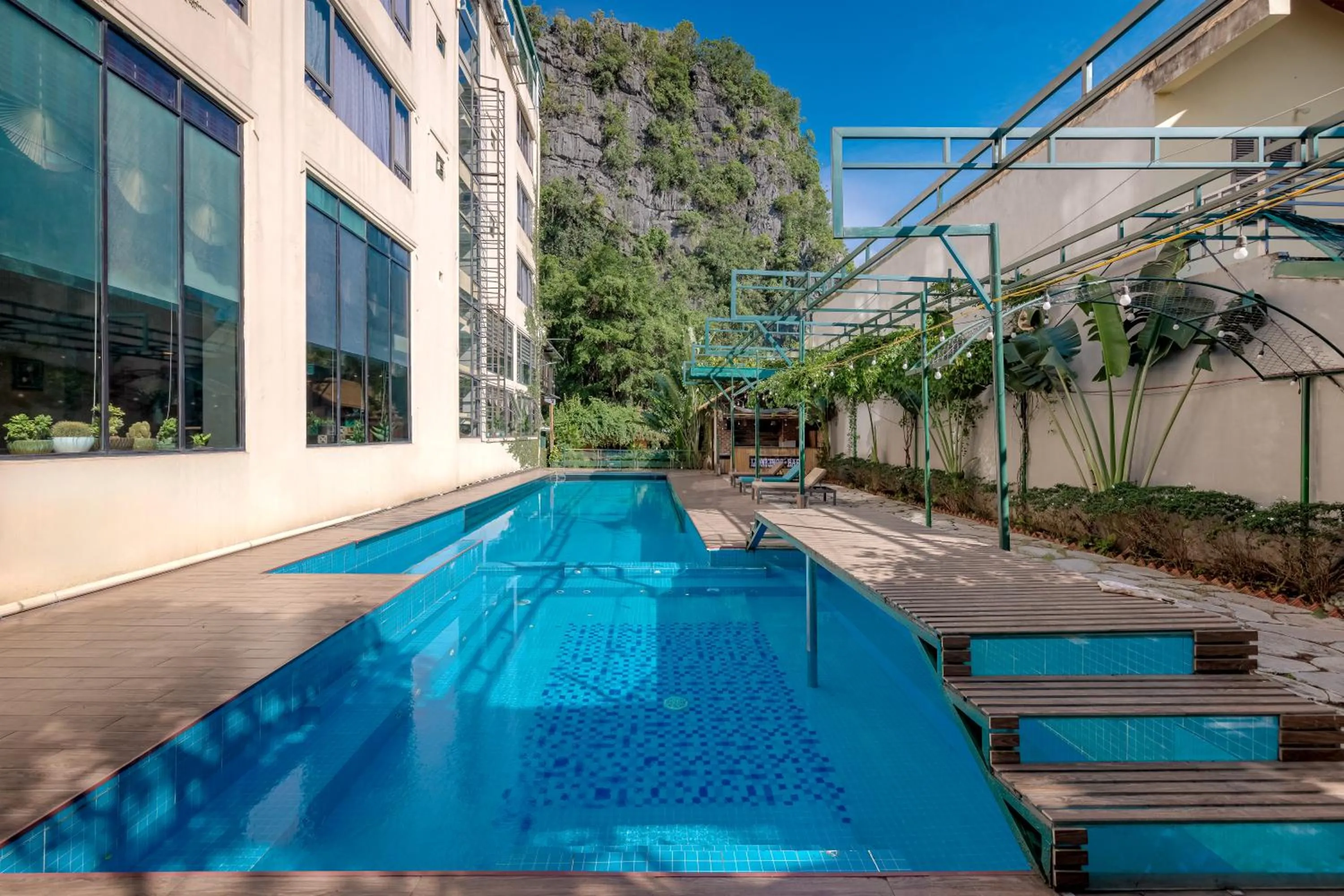 Swimming pool in Tam Coc Lion Kings Hotel & Resort Ninh Binh