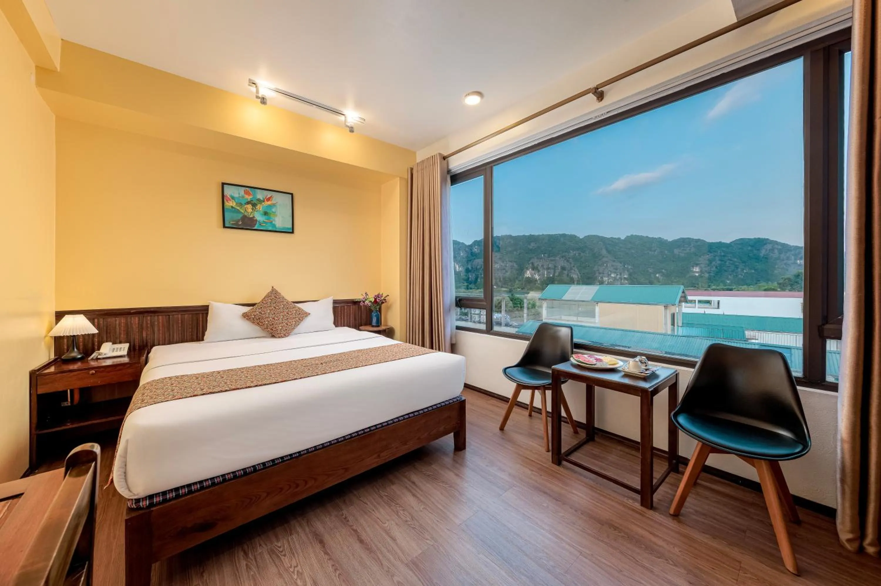 Photo of the whole room, Bed in Tam Coc Lion Kings Hotel & Resort Ninh Binh