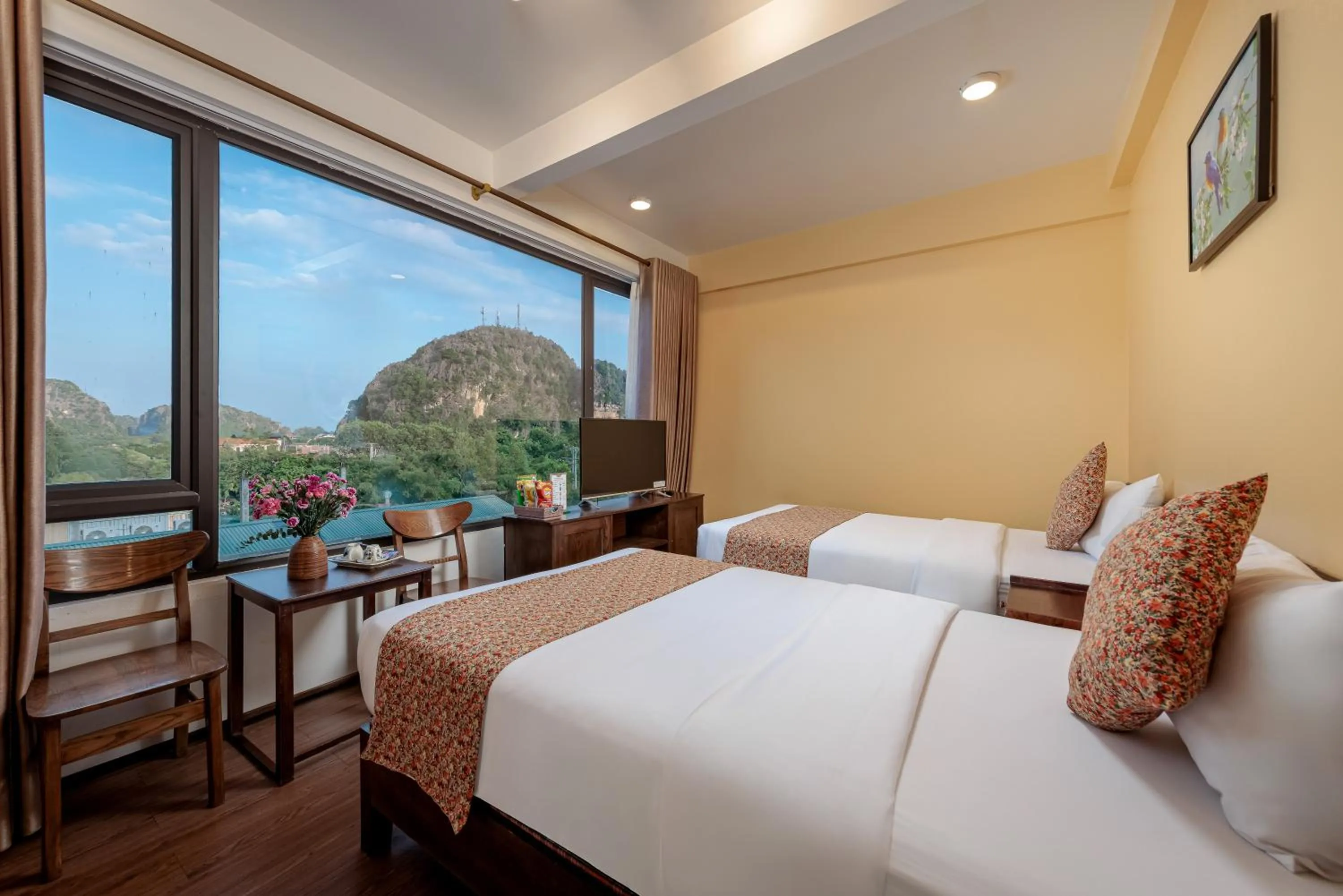 Bed in Tam Coc Lion Kings Hotel & Resort Ninh Binh