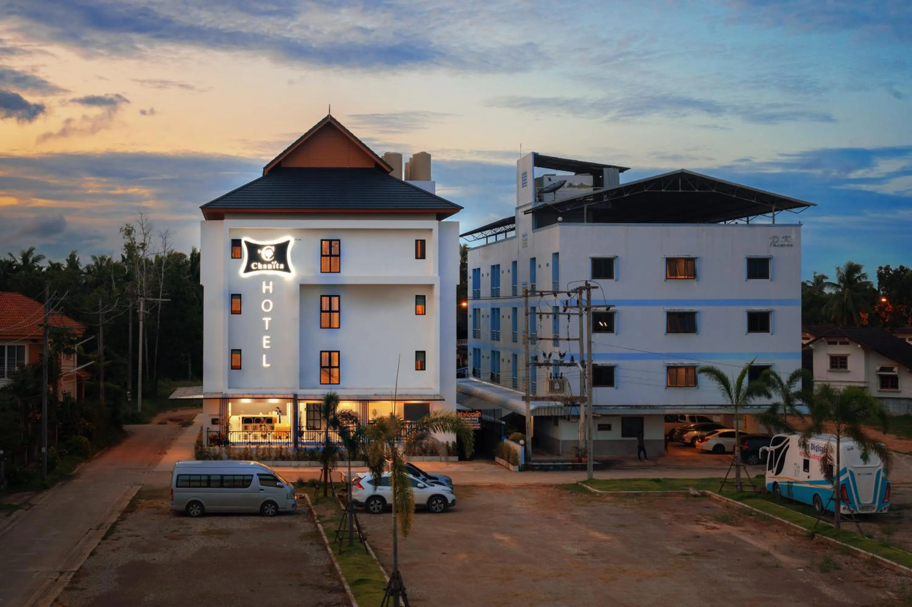Facade/entrance in Chanita Hotel Chumphon