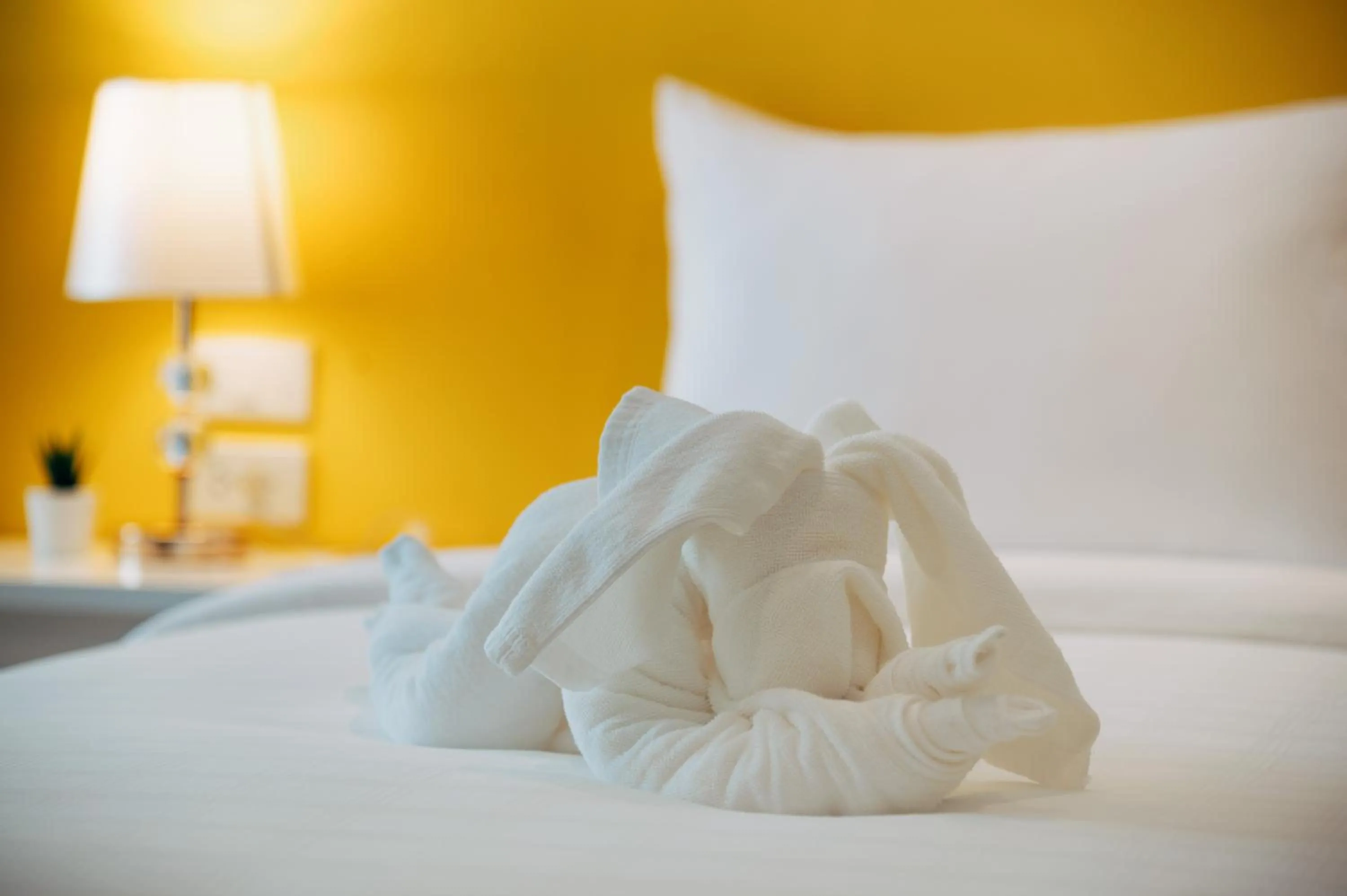 Bedroom, Bed in Chanita Hotel Chumphon