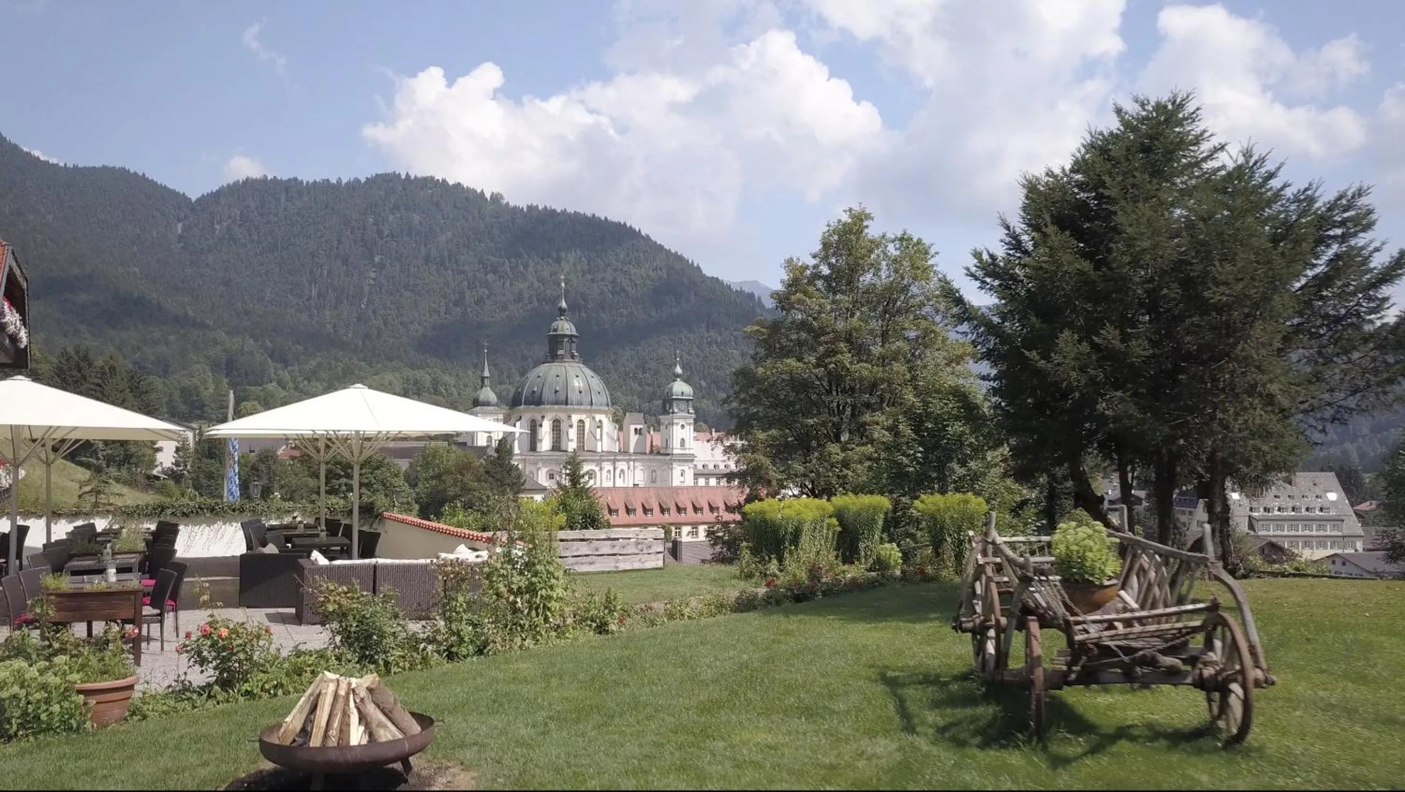 Restaurant/places to eat in Hotel Blaue Gams ***S