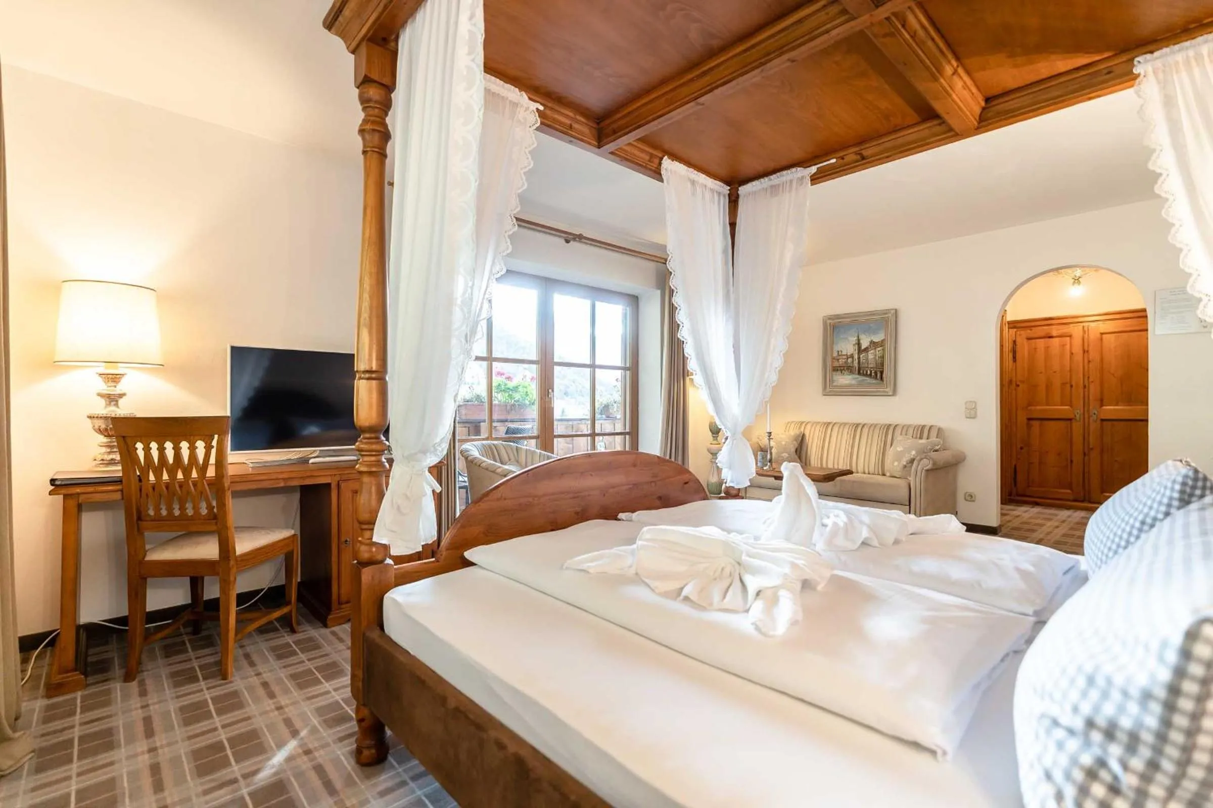 Bed in Hotel Blaue Gams ***S