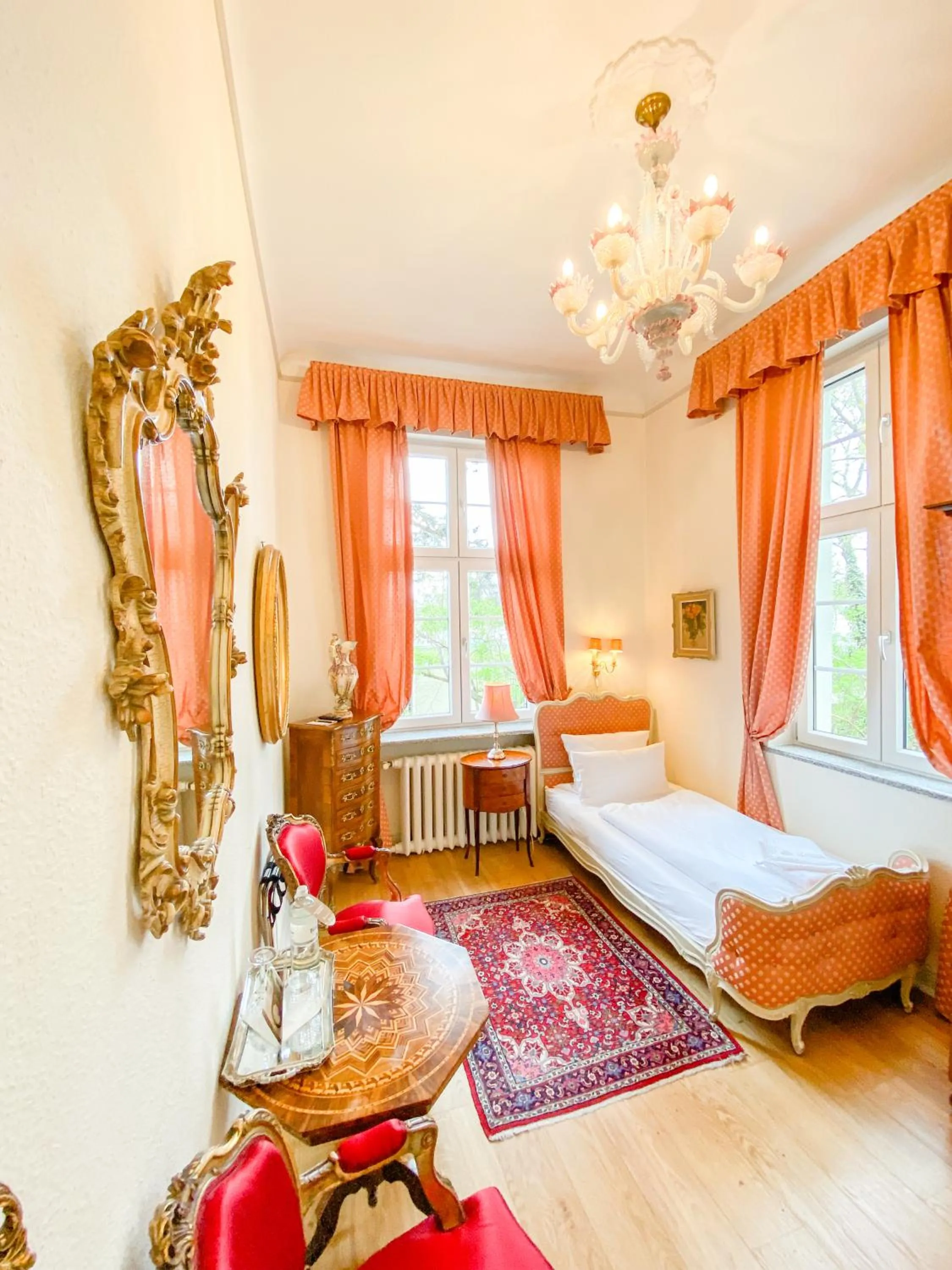 Bed in Hotel Rotdorn