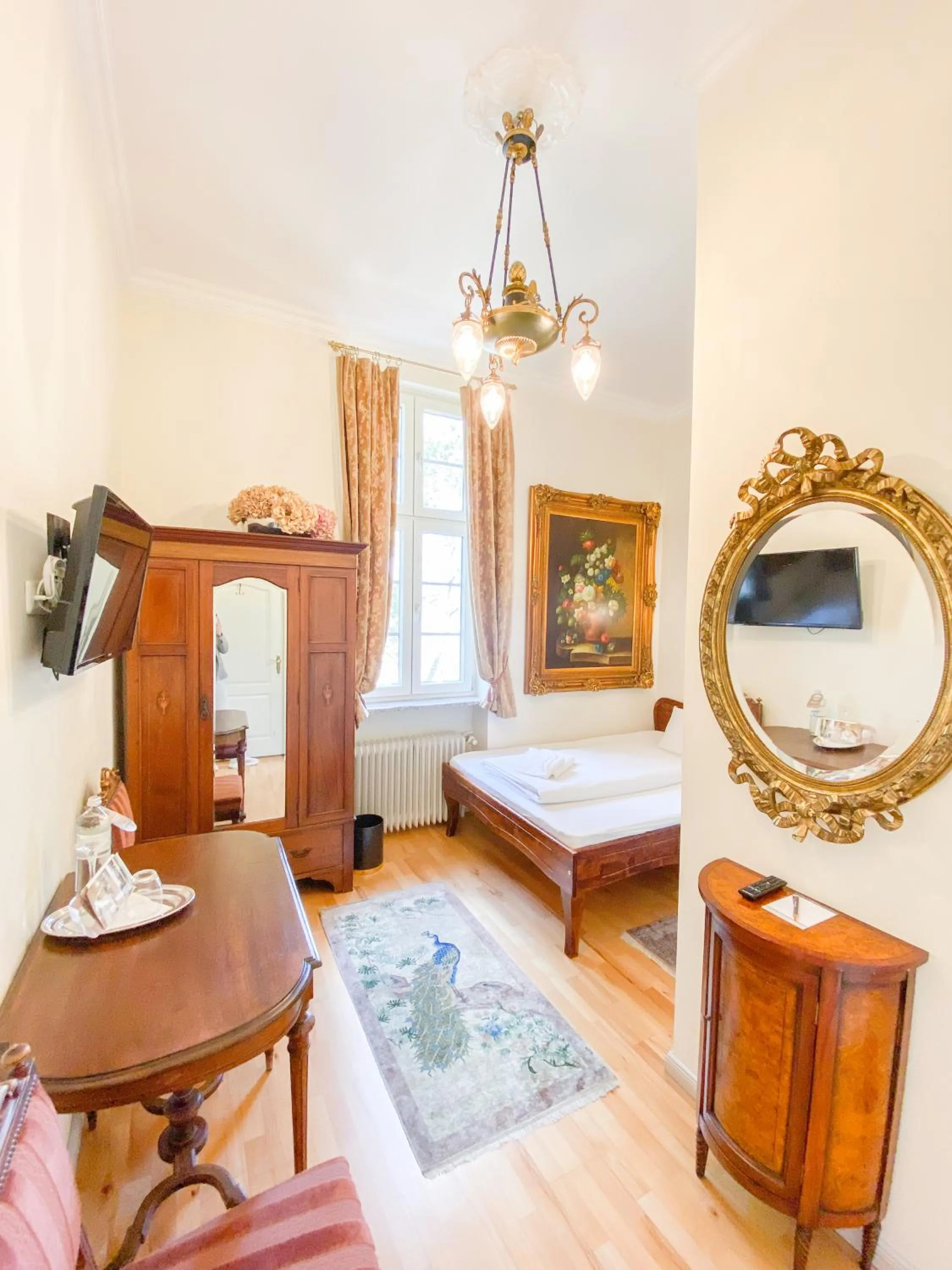 Bed in Hotel Rotdorn