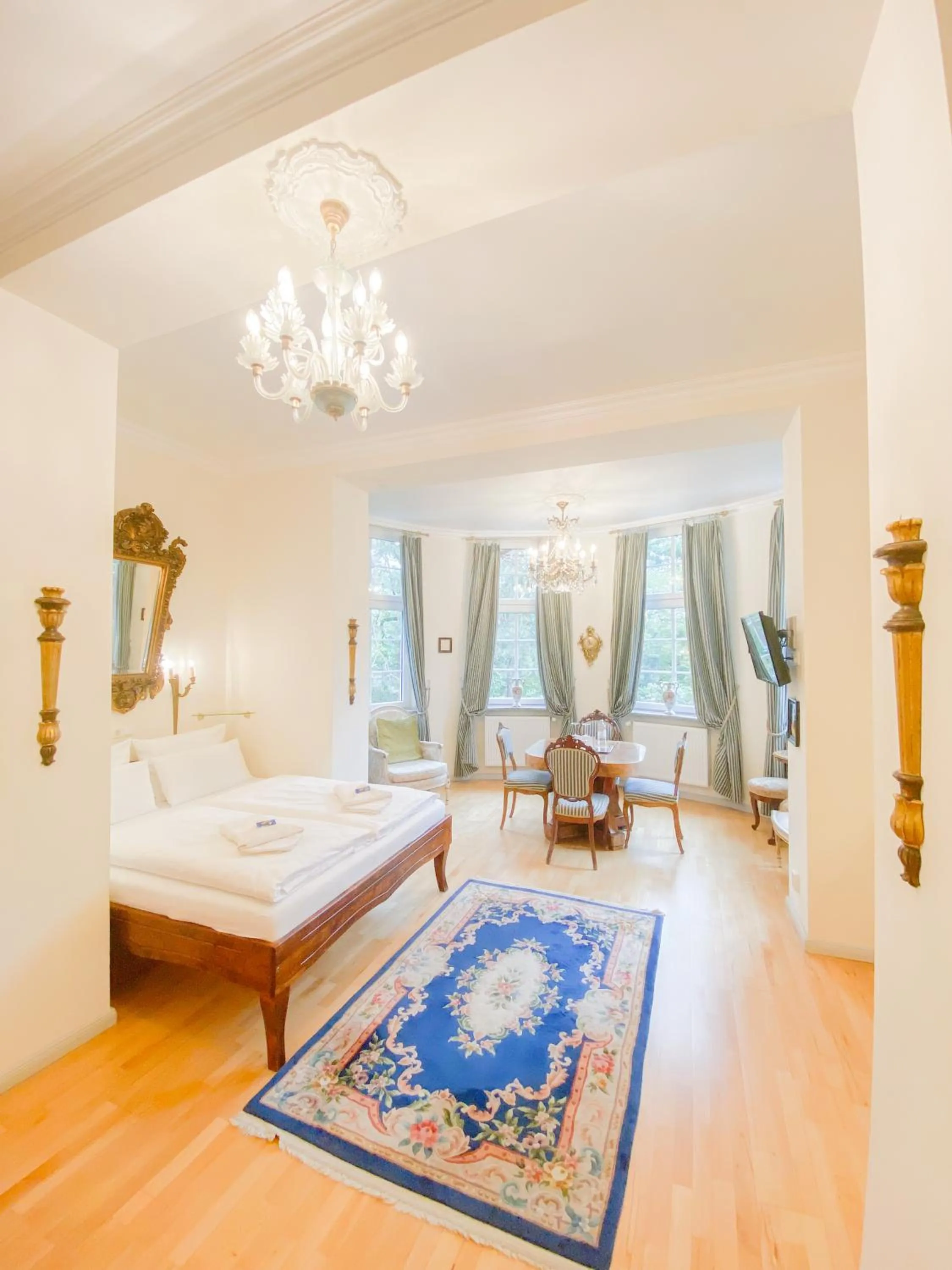 Bed in Hotel Rotdorn