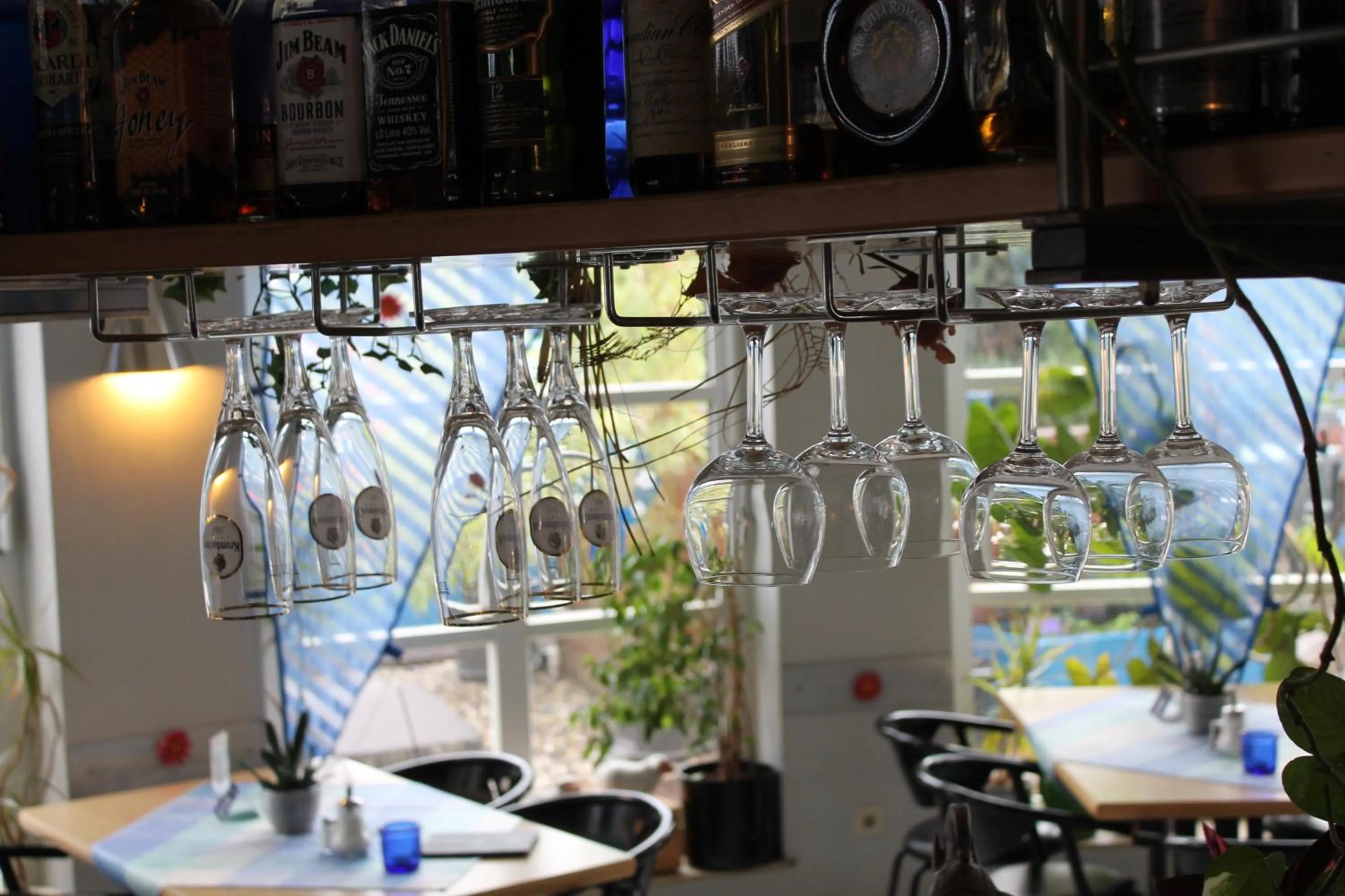 Restaurant/places to eat in Hotel Chassalla