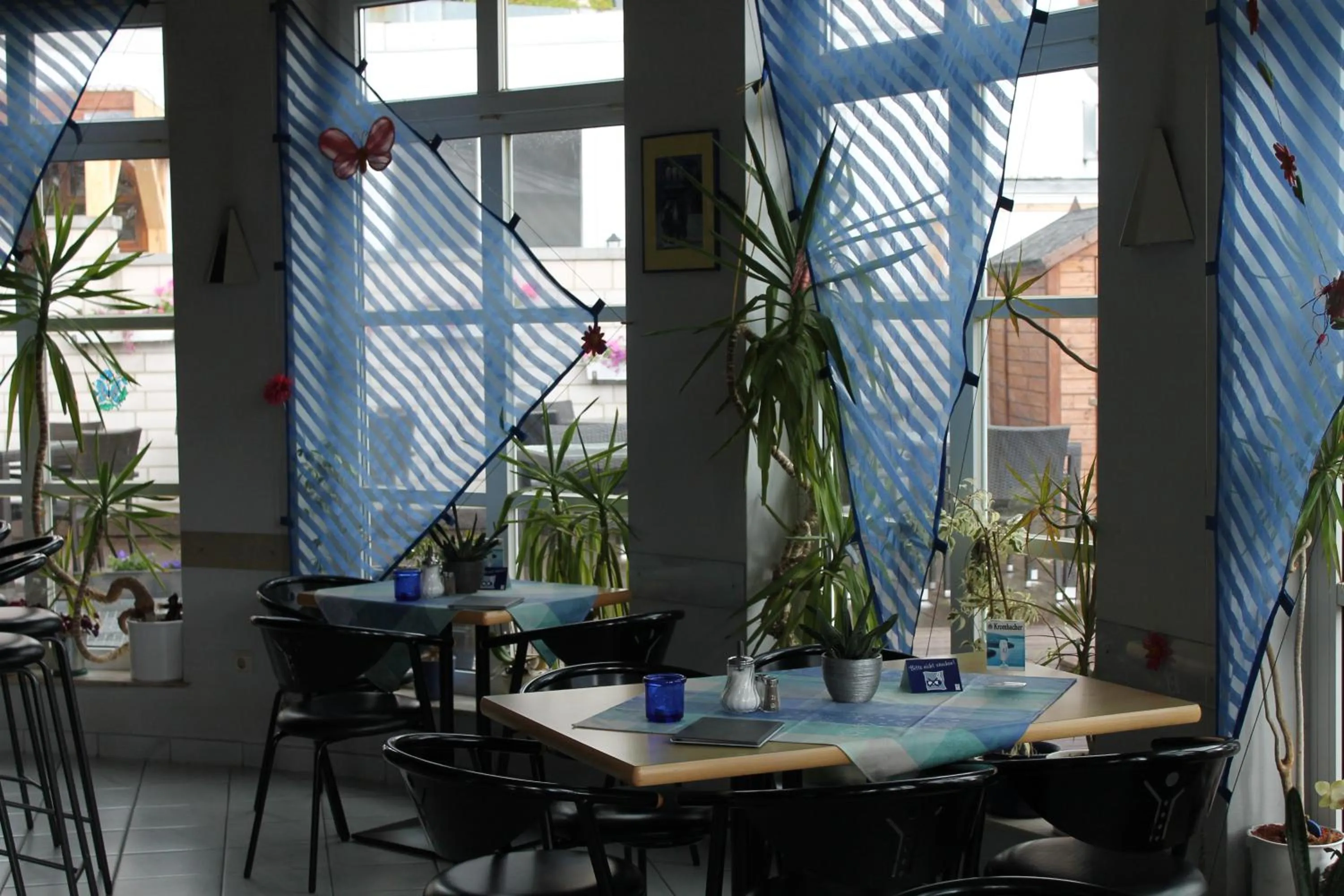 Restaurant/places to eat in Hotel Chassalla