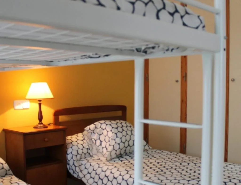 Photo of the whole room in Albergue Internacional de Llanes