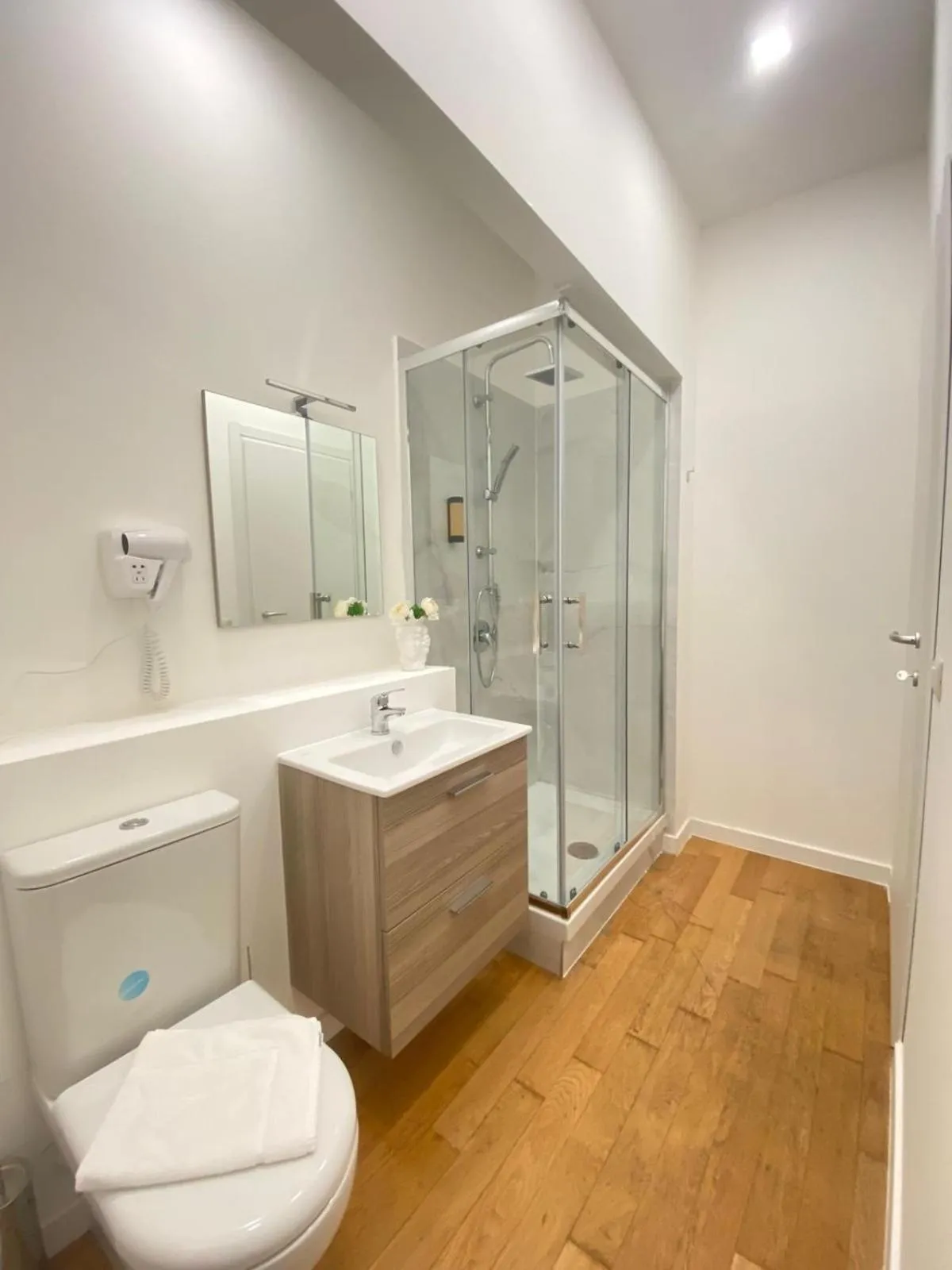 Bathroom in Horizon Suites