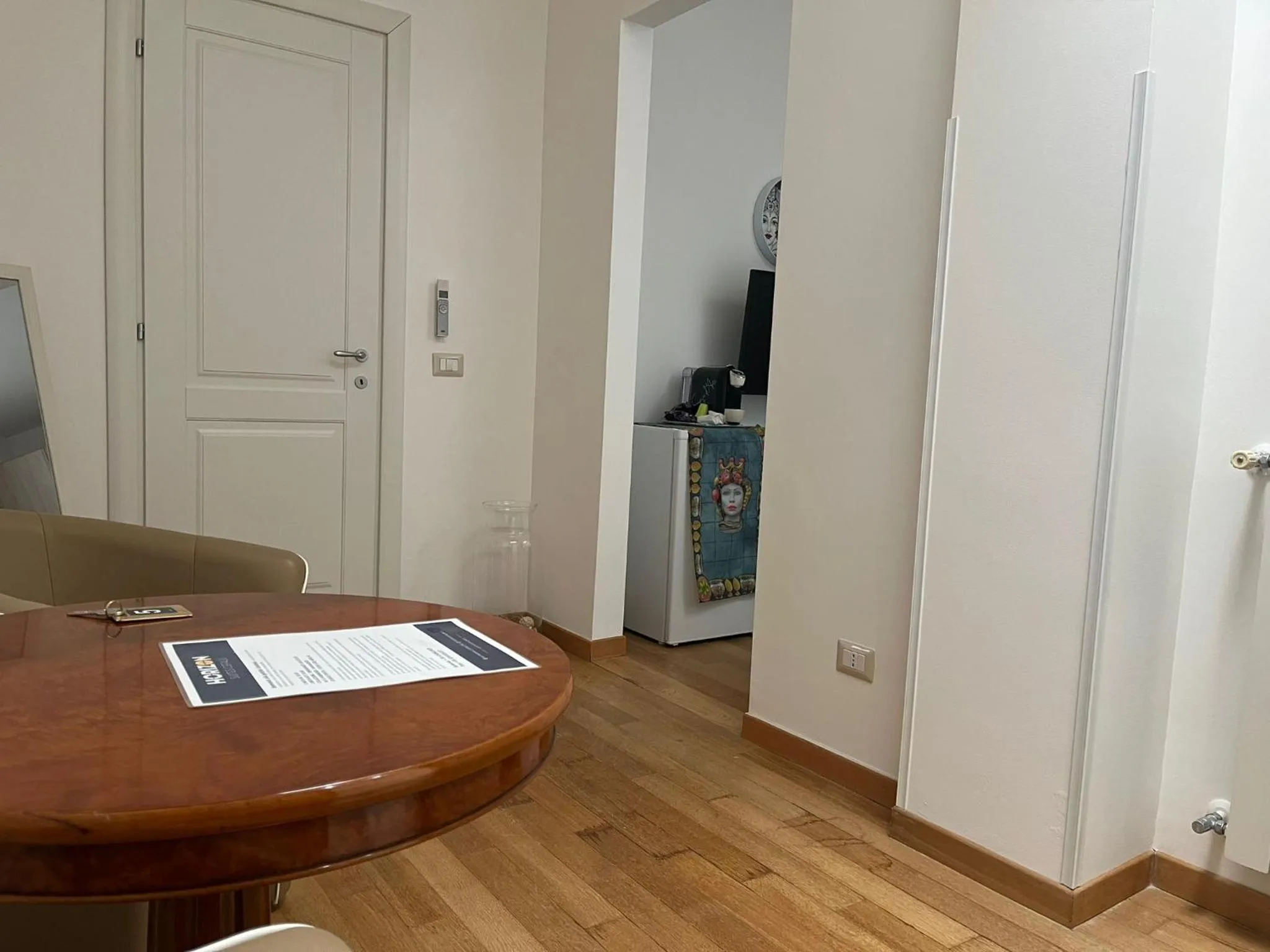 Seating area in Horizon Suites