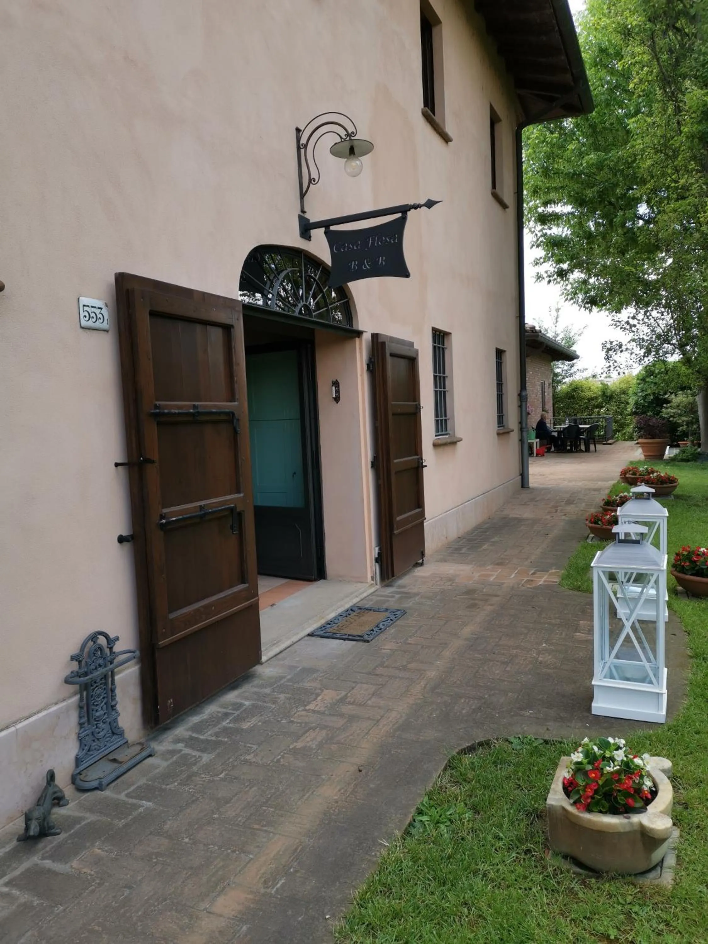 Facade/entrance in Casa Flosa Room & Breakfast