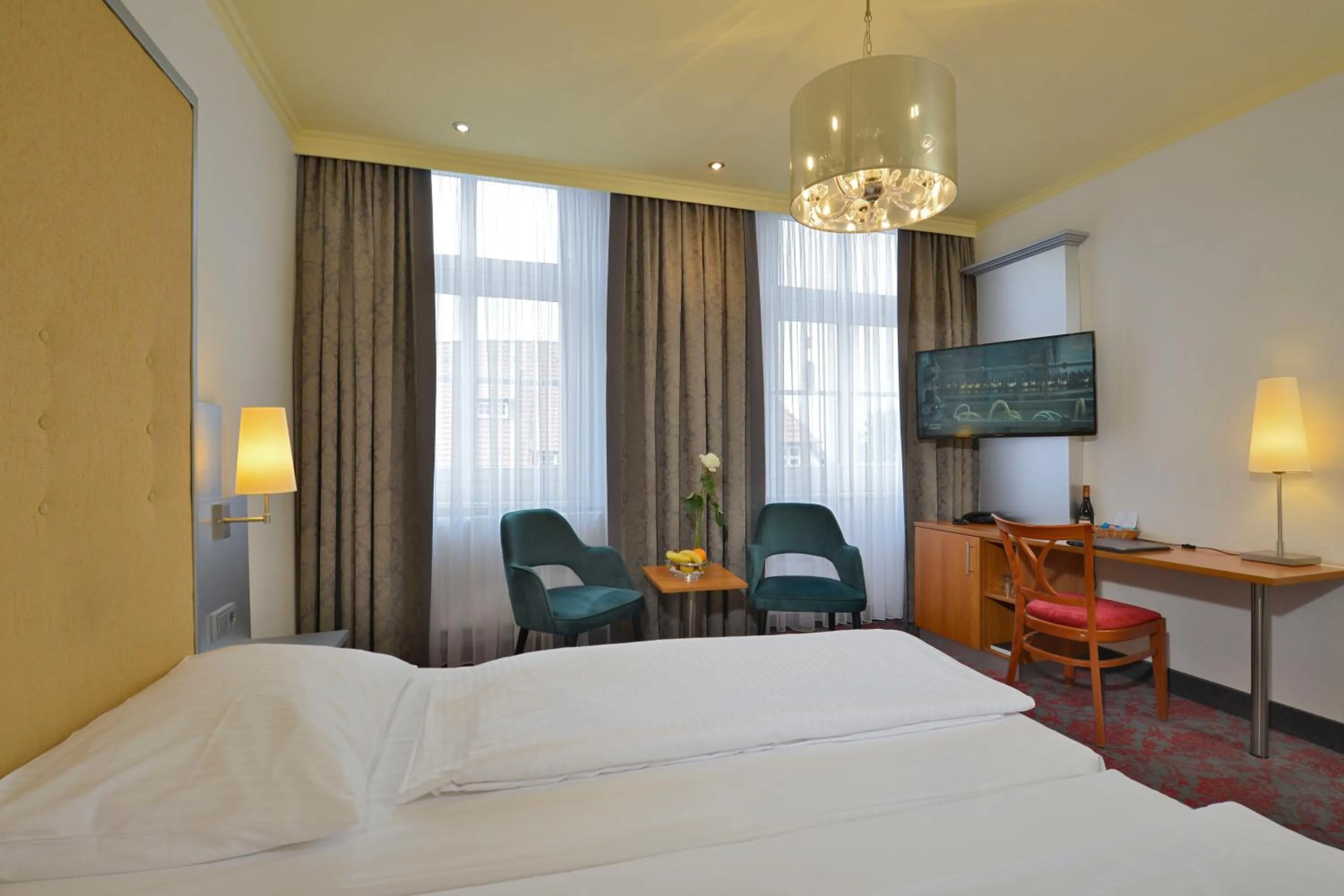 Photo of the whole room, Bed in Celler Hof