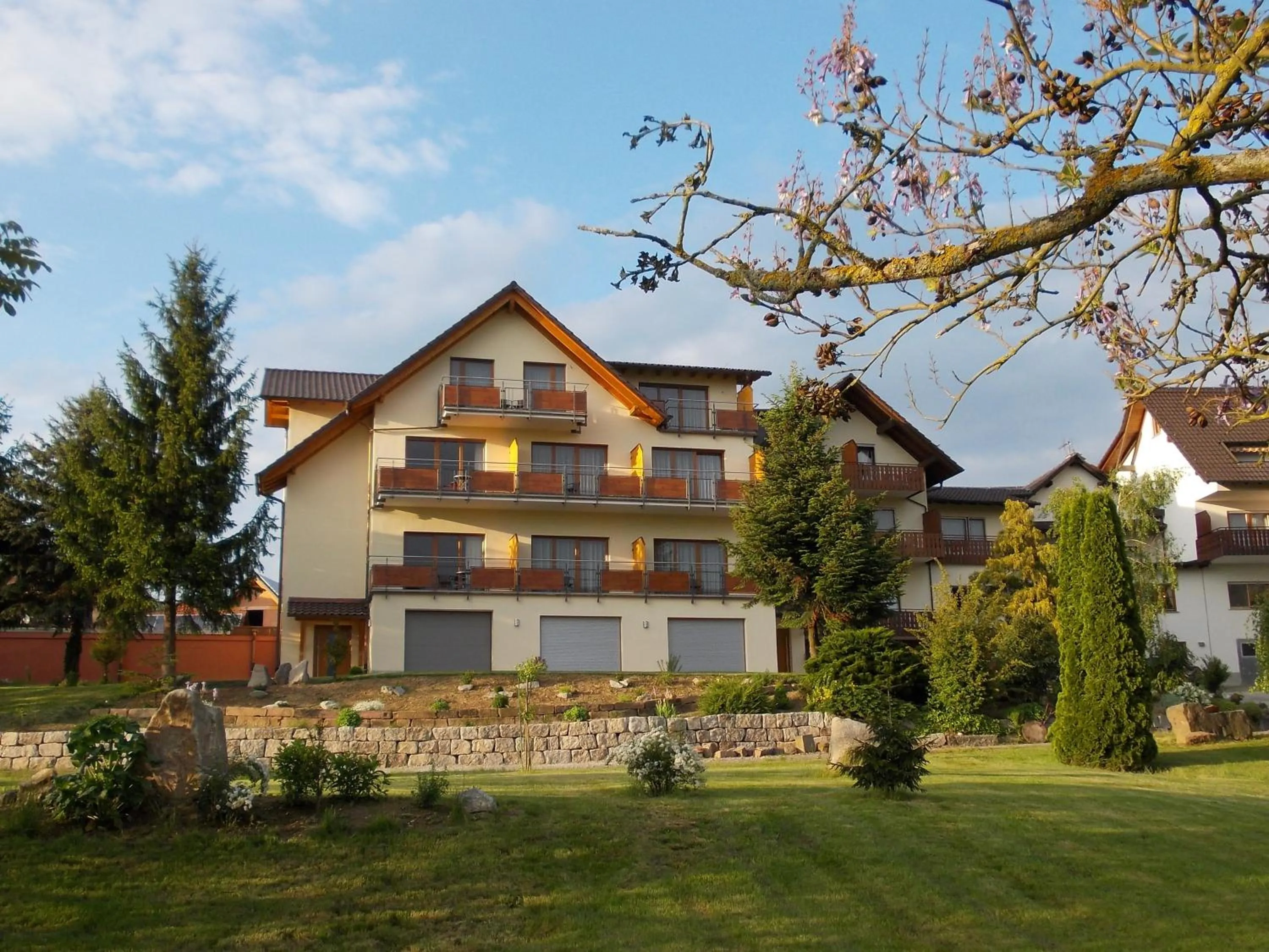 Property building in Hotel-Gasthof Rose