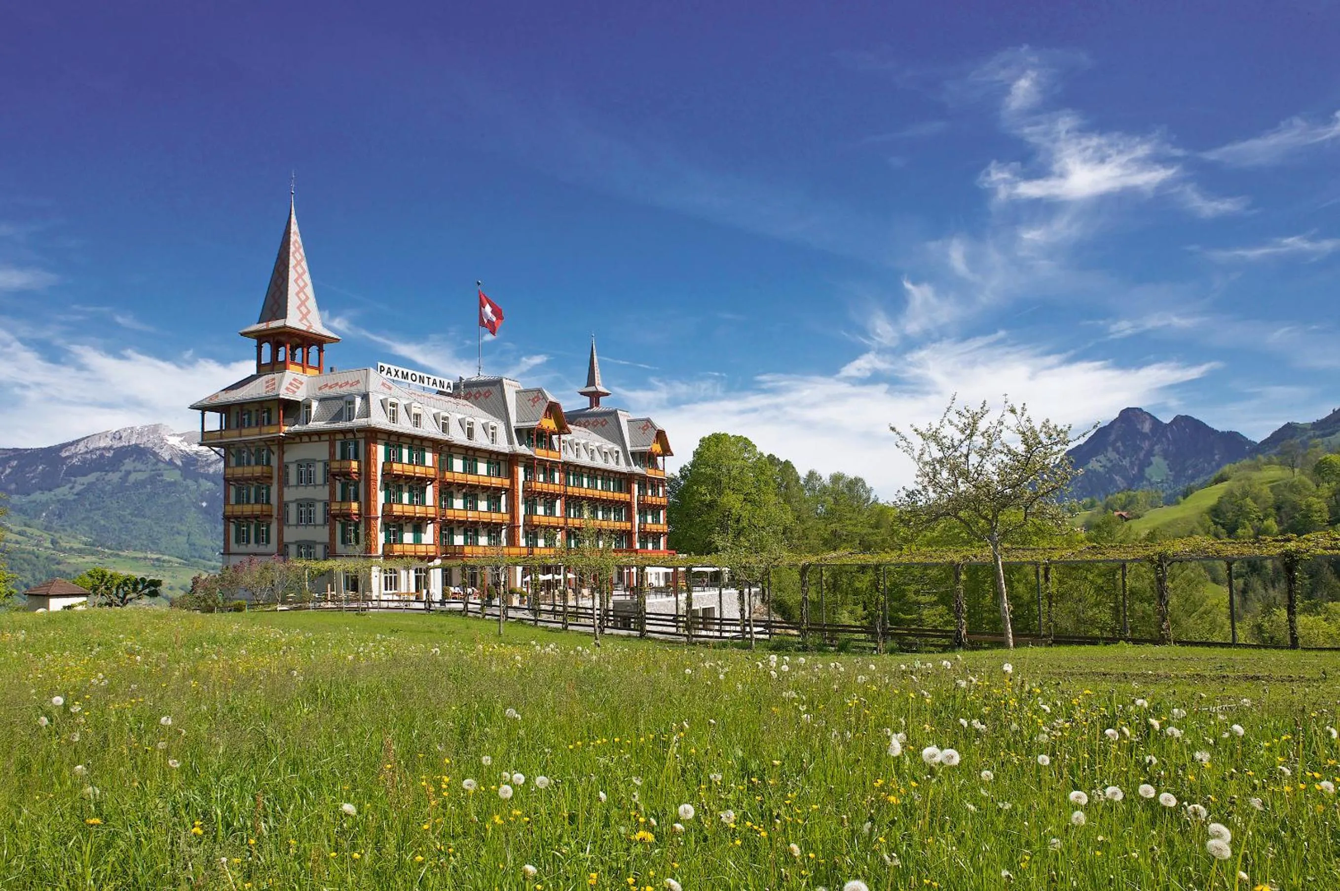 Property building in Jugendstilhotel Paxmontana