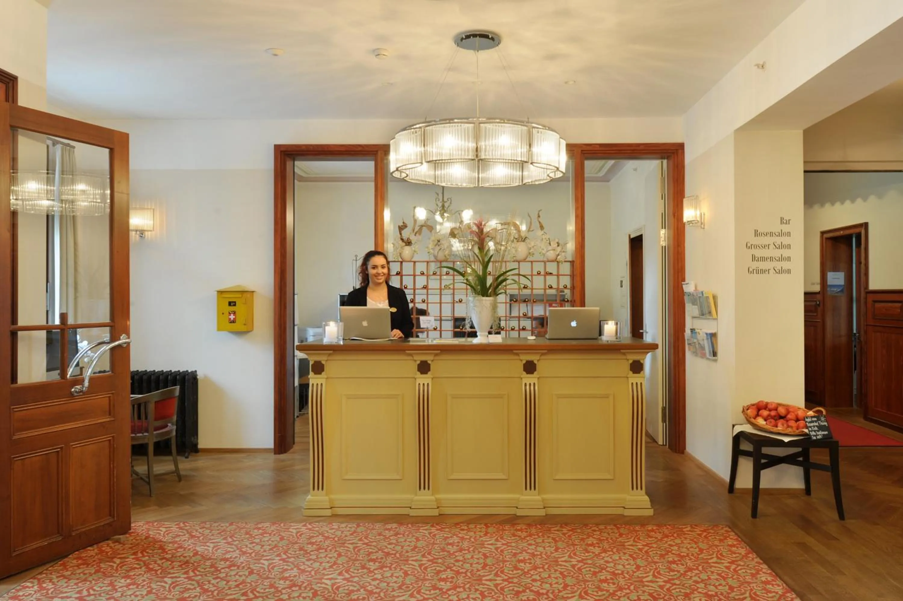 Lobby or reception in Jugendstilhotel Paxmontana