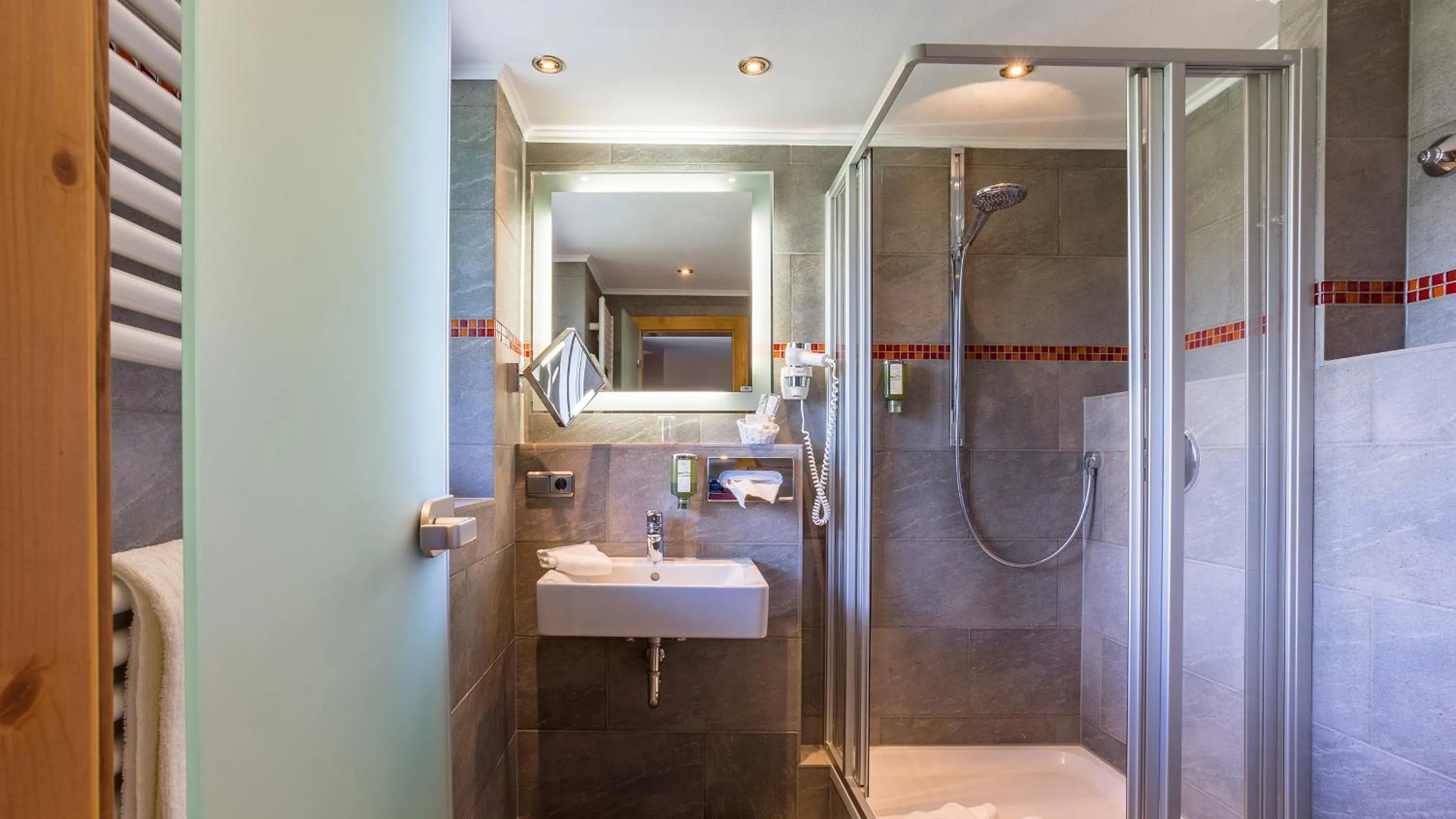 Bathroom in Alpenhotel Oberstdorf - ein Rovell Hotel