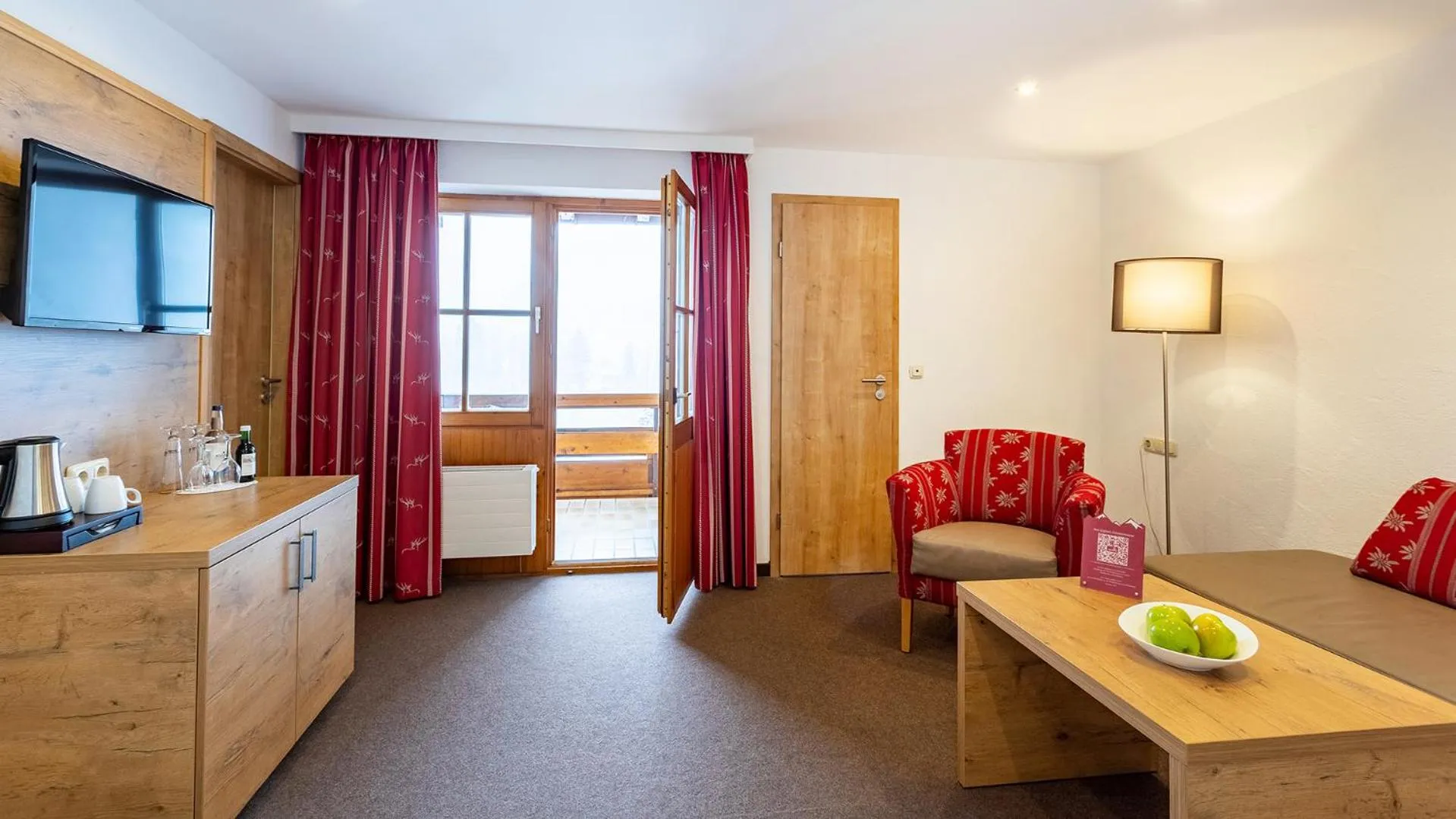 TV and multimedia in Alpenhotel Oberstdorf - ein Rovell Hotel