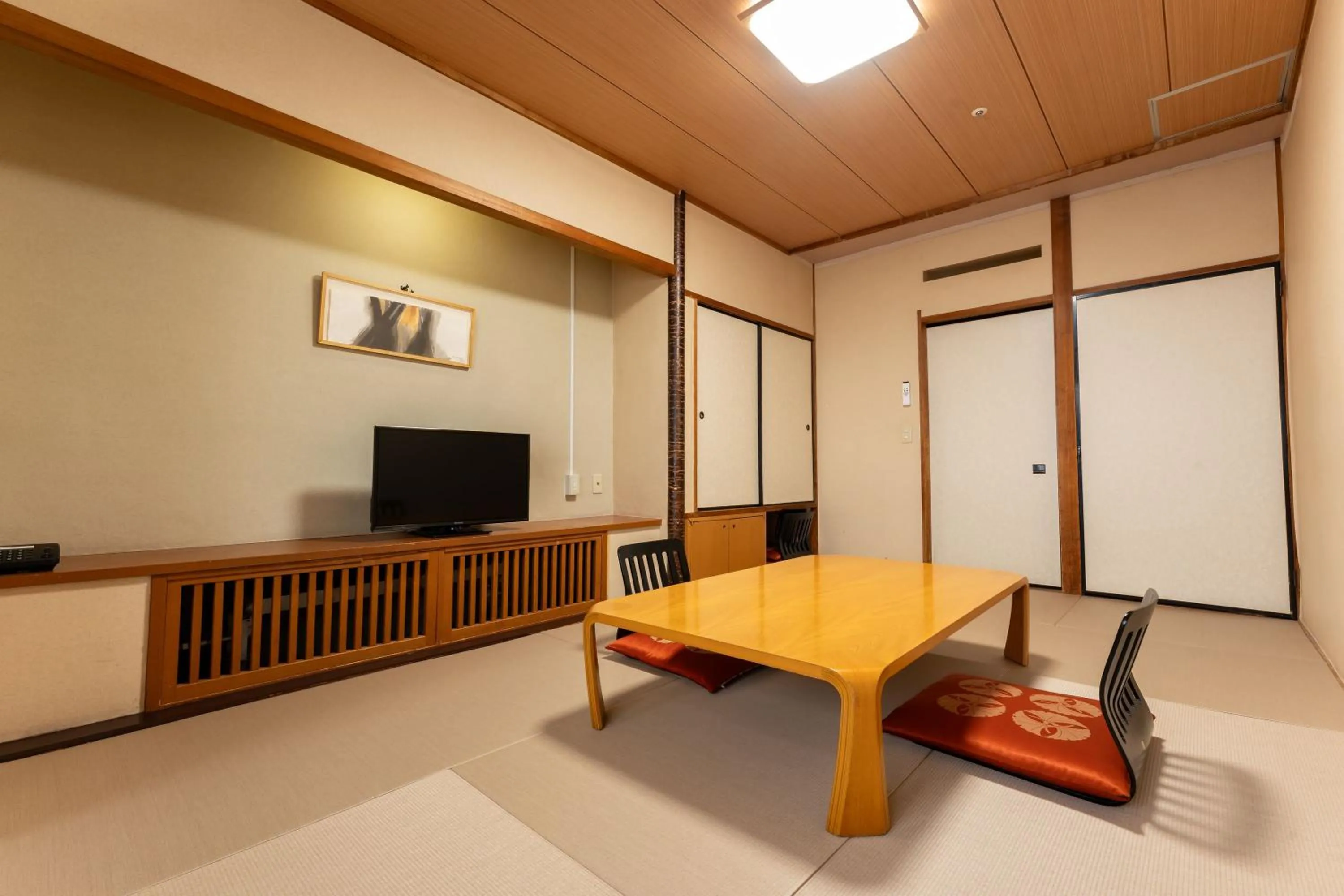 【Smoking】Japanese Room 7.5 Tatami without Bath - single occupancy in KAMENOI HOTEL Kusatsu Resort