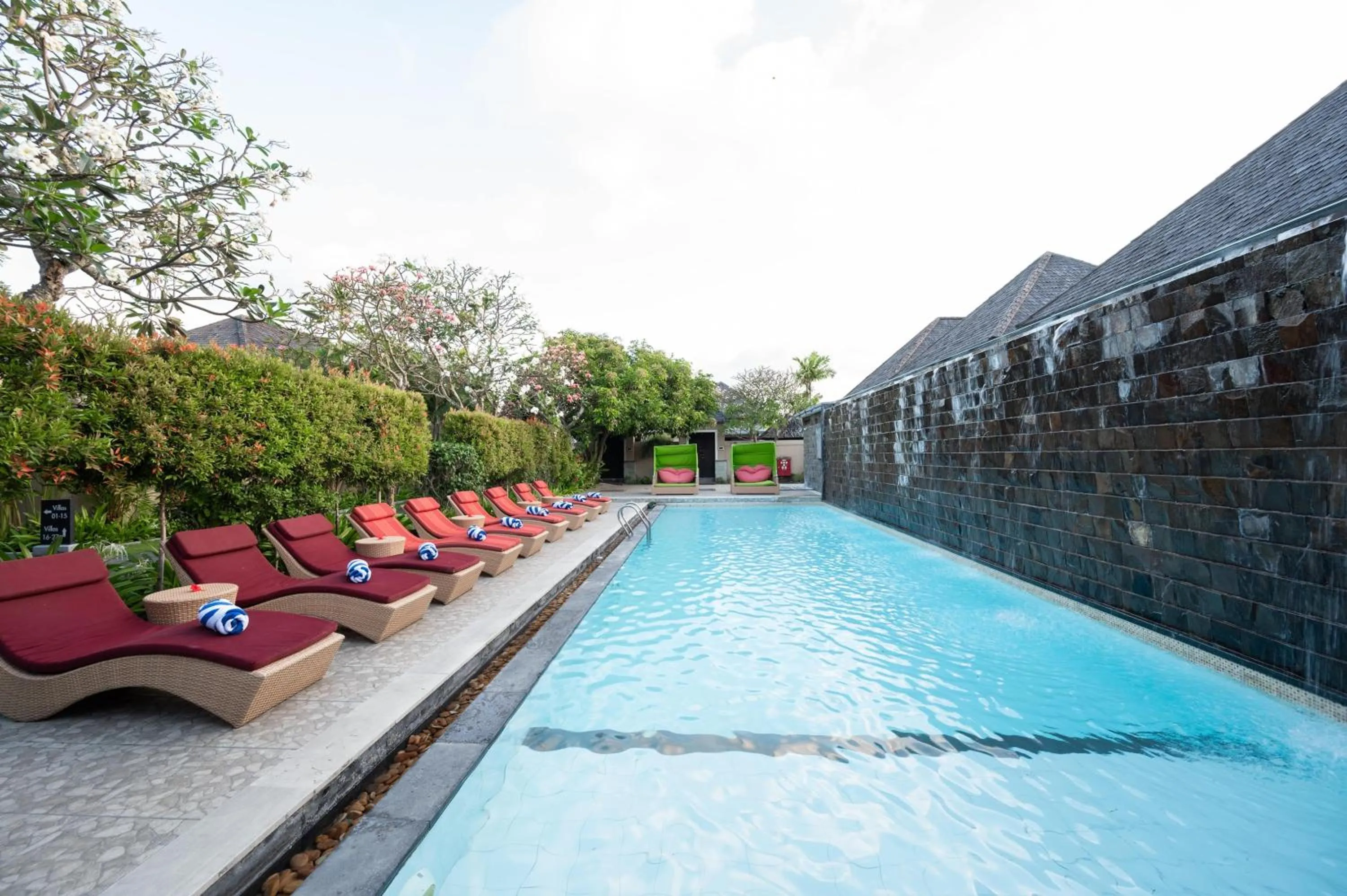 Swimming pool in Aldeoz Grand Kancana Villas Resort Bali