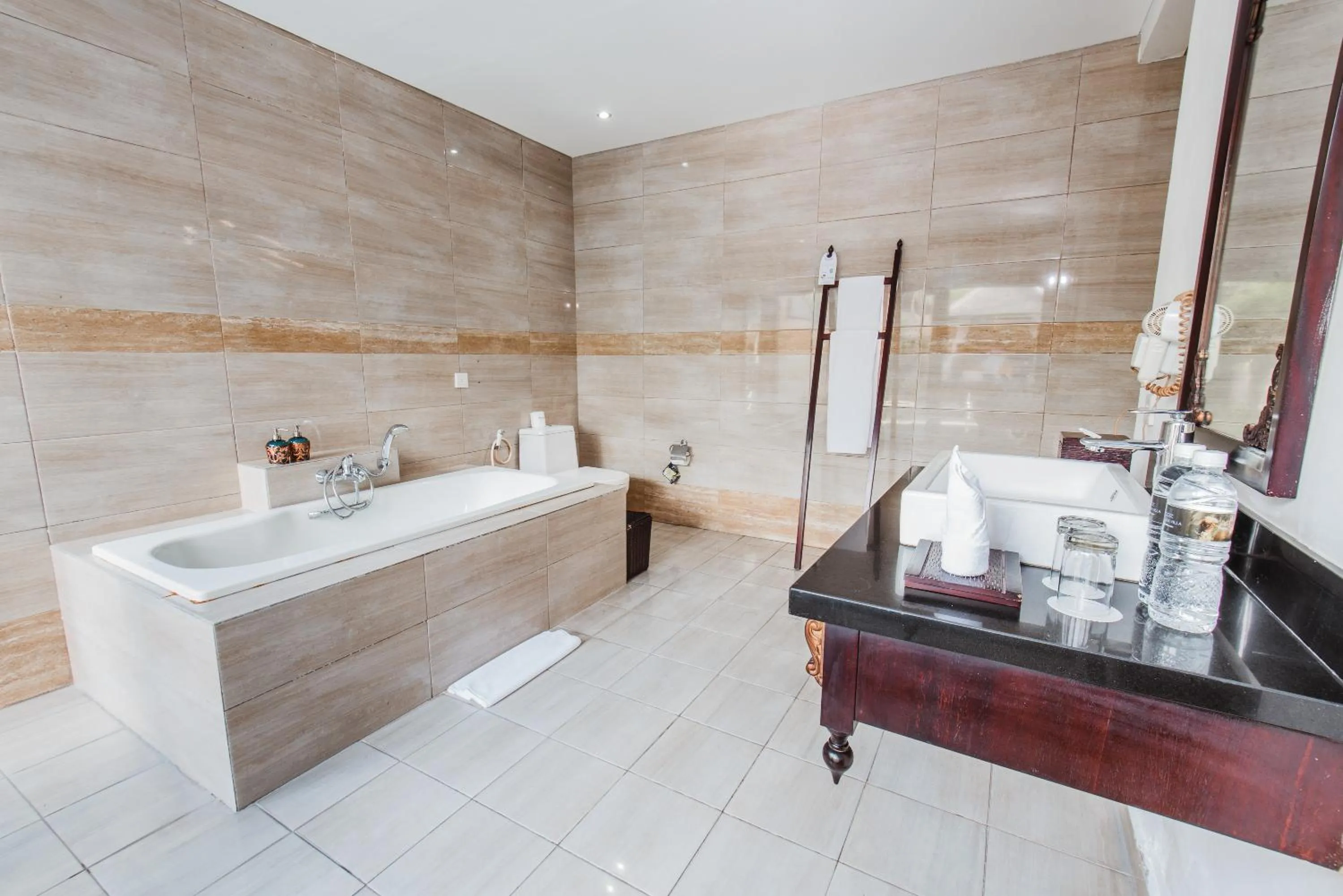 Toilet in Aldeoz Grand Kancana Villas Resort Bali