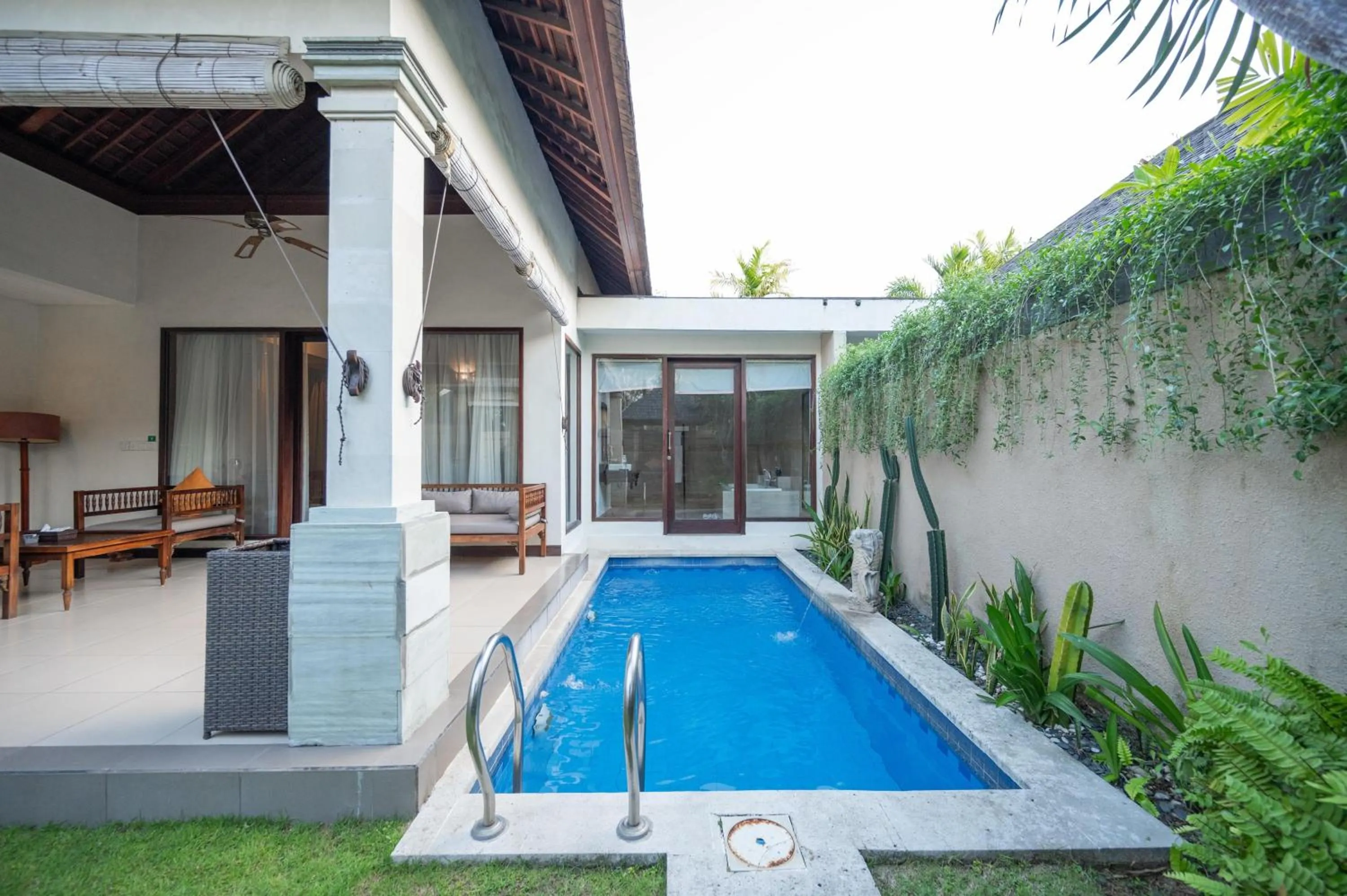 Pool view in Aldeoz Grand Kancana Villas Resort Bali