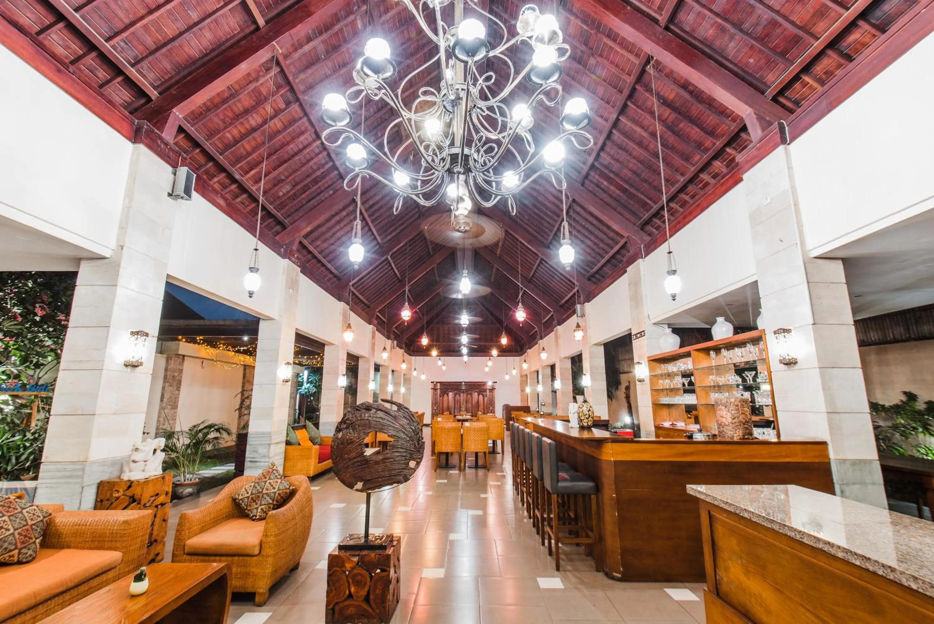 Restaurant/places to eat in Aldeoz Grand Kancana Villas Resort Bali