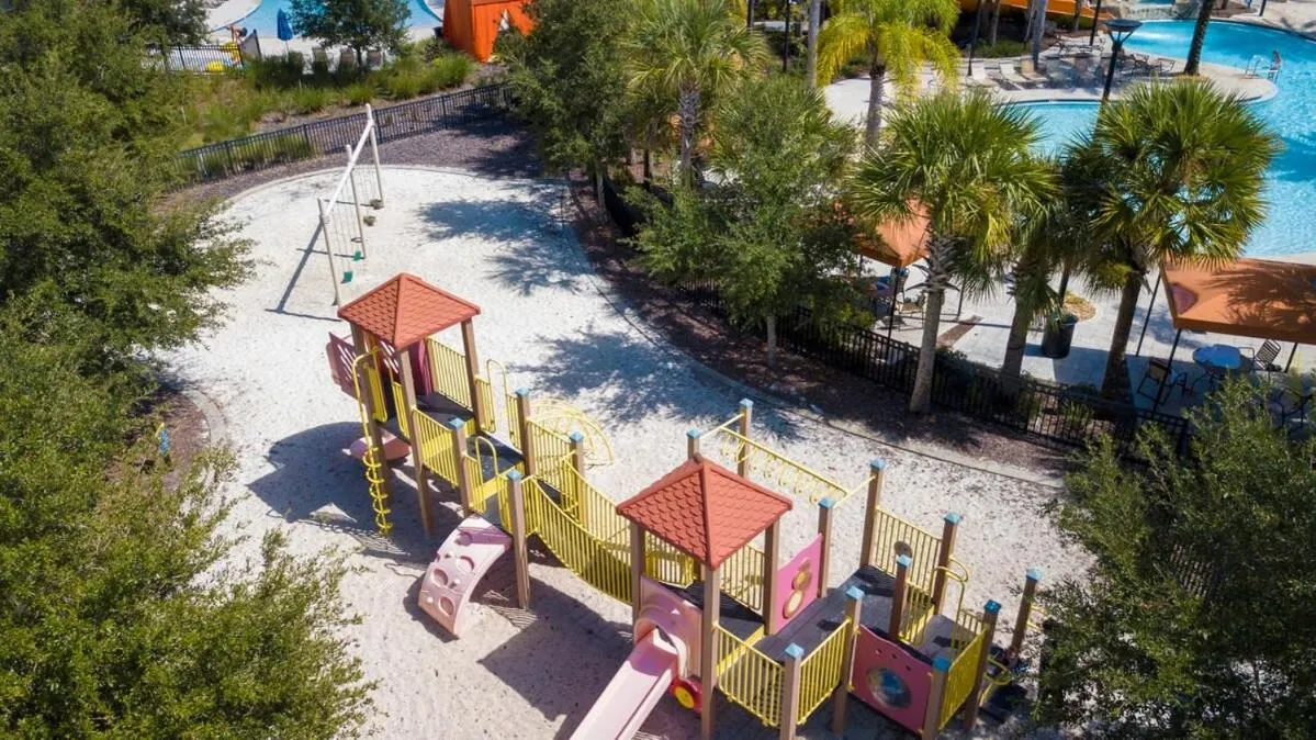 Gorgeous 5 Bd w/ Pool Close to Disney 6071