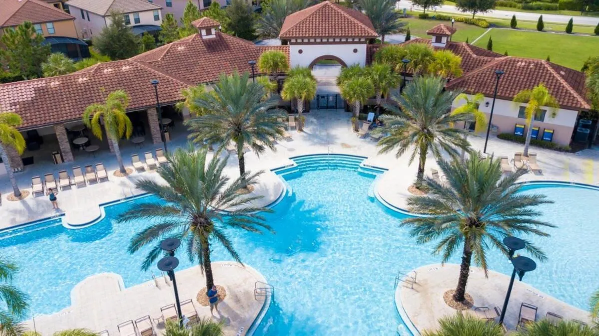 Gorgeous 5 Bd w/ Pool Close to Disney 6071