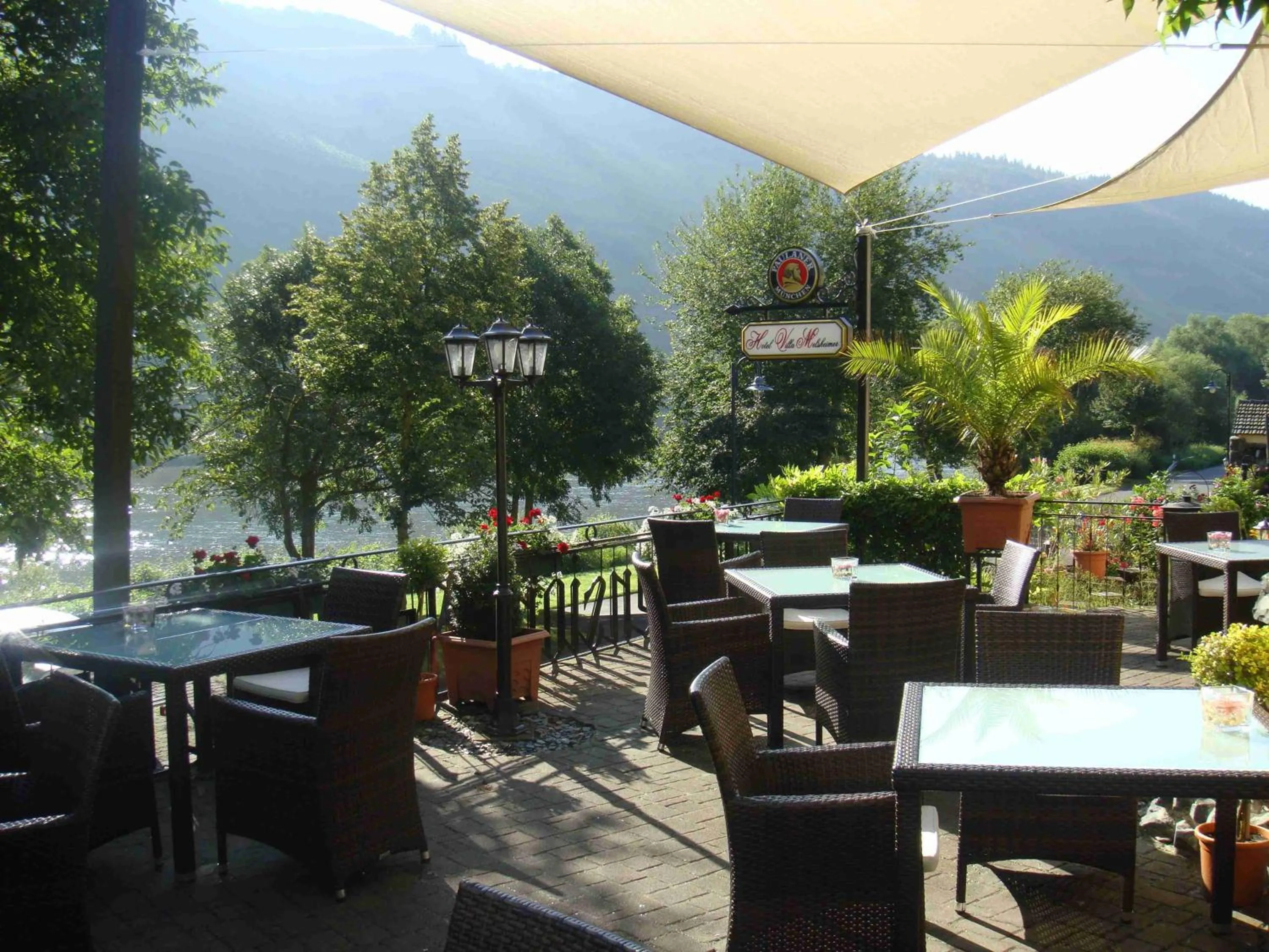 Restaurant/places to eat in Boutique Hotel Villa Melsheimer