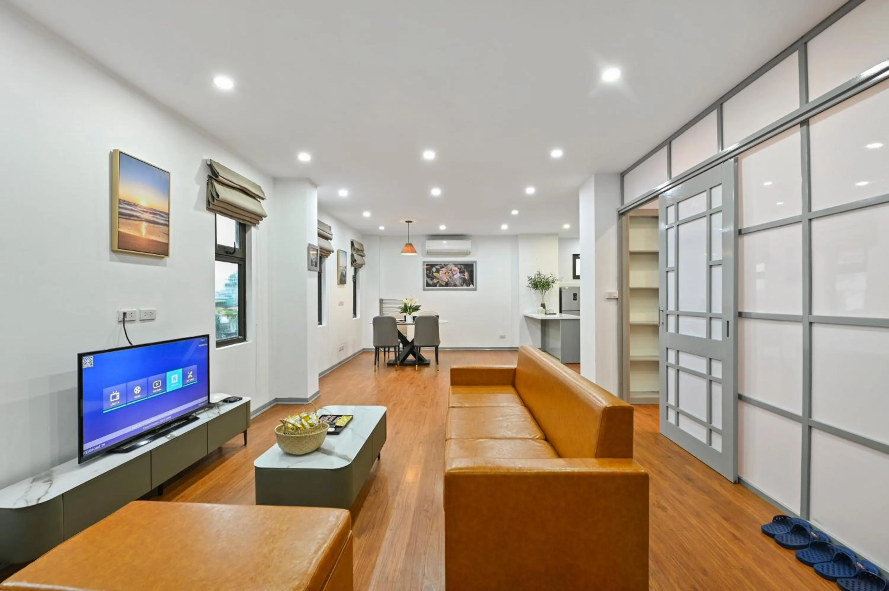 TV and multimedia in 22housing Hotel 20 Linh Lang