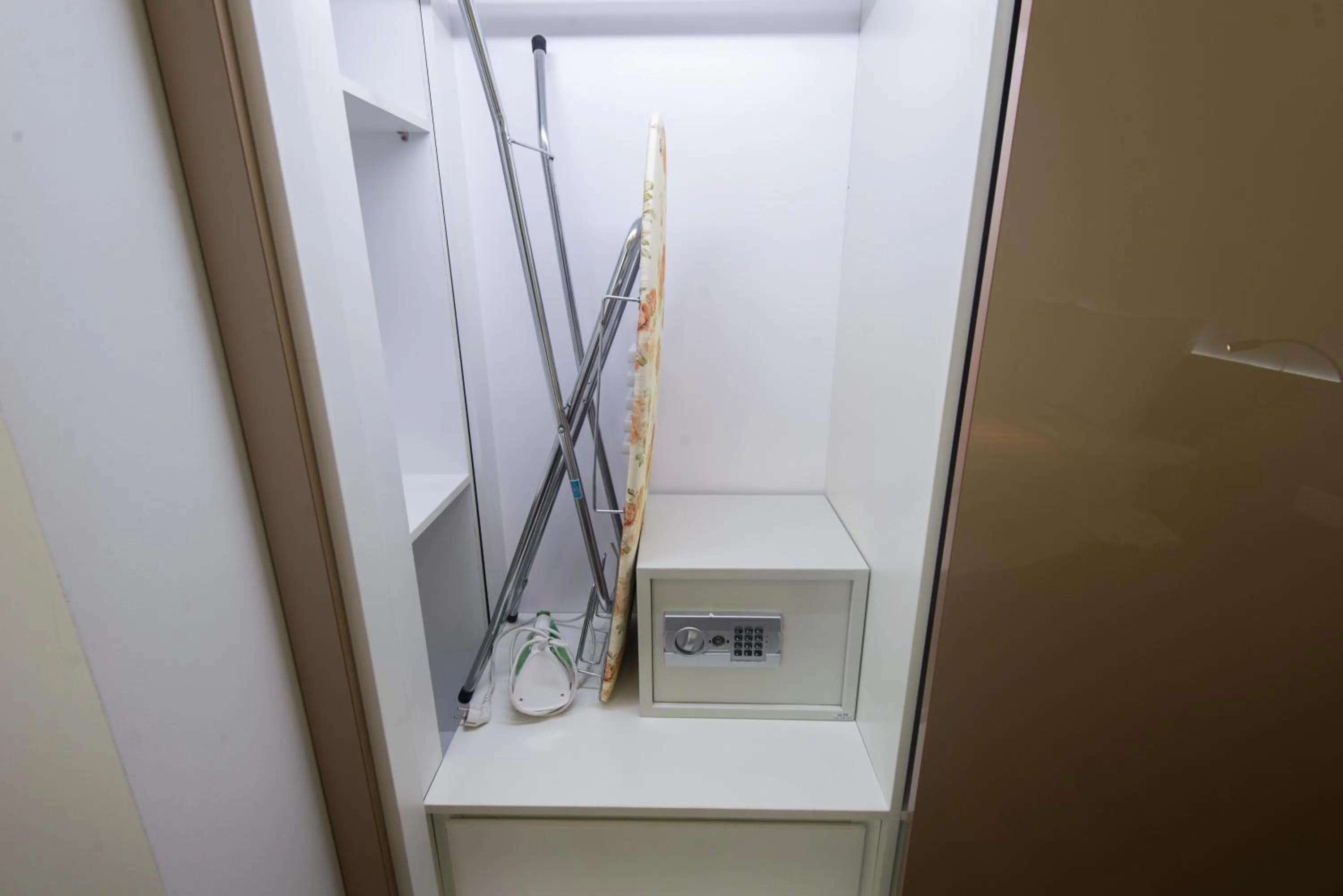 Area and facilities in 22housing Hotel 20 Linh Lang