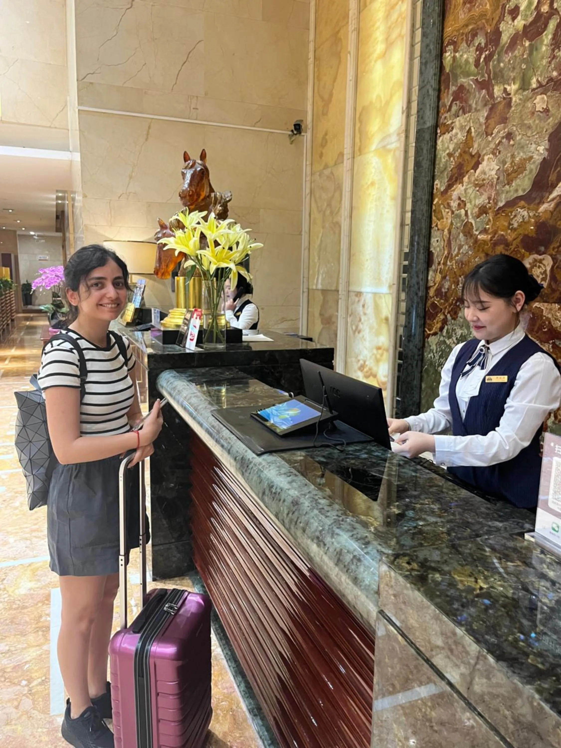 Lobby or reception in Days Hotel & Suites China Town